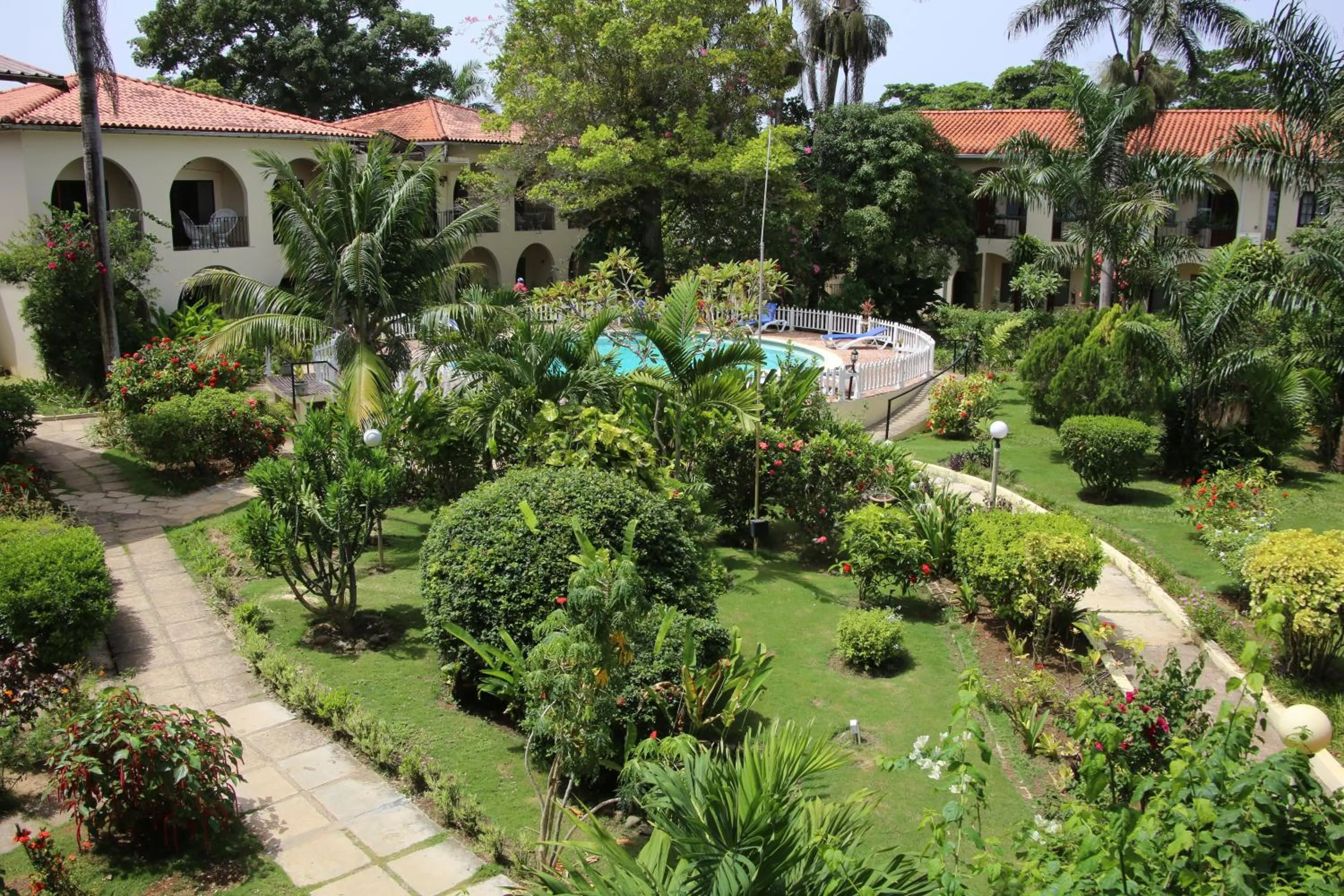 Garden in Charela Inn