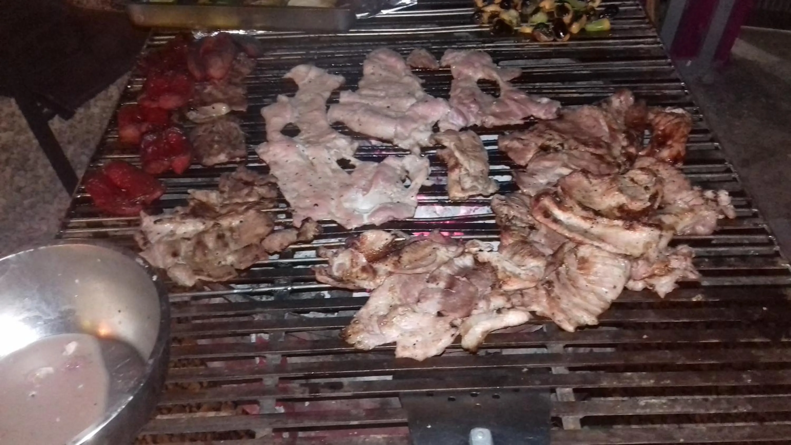 Restaurant/places to eat in Hotel yaakunah