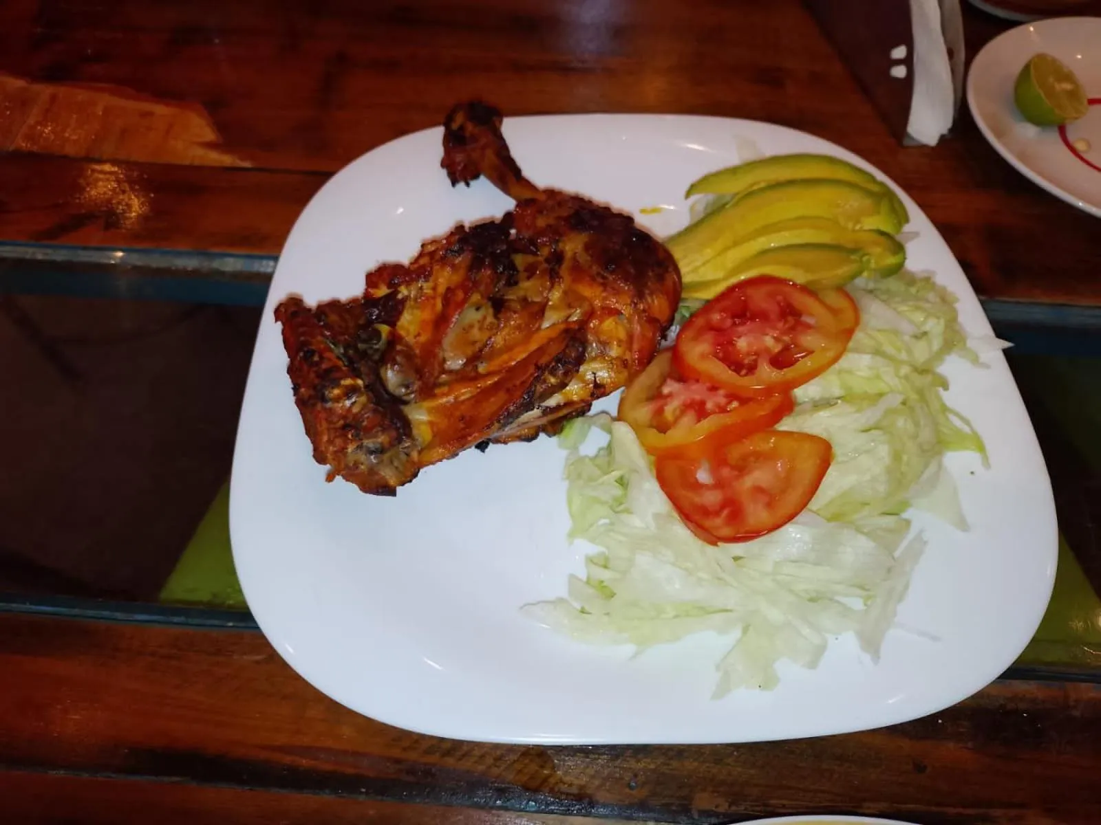 Restaurant/places to eat in Hotel yaakunah