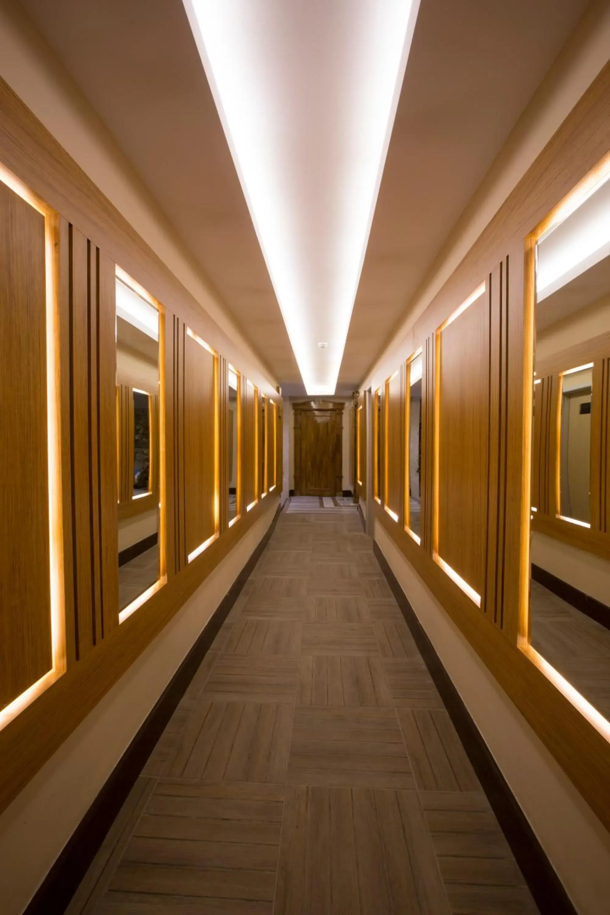 Property building in World Point Hotel Istanbul Property building in World Point Hotel Istanbul