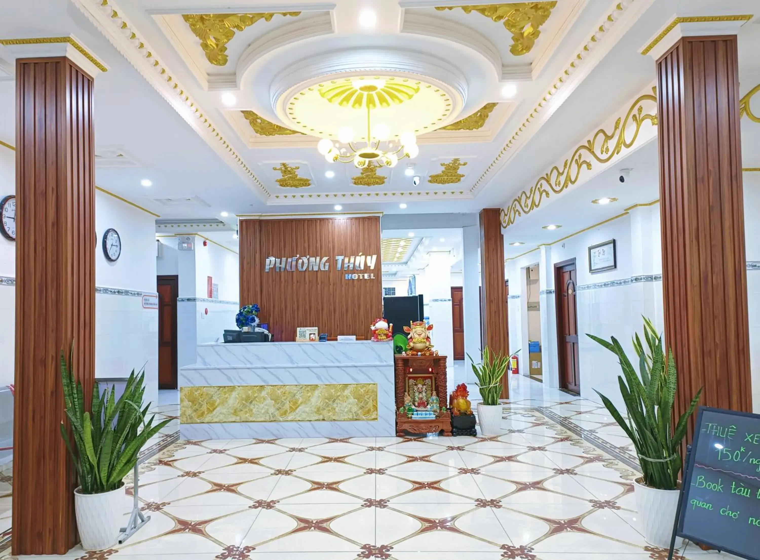 Lobby or reception in Phuong Thuy Hotel Lobby or reception in Phuong Thuy Hotel
