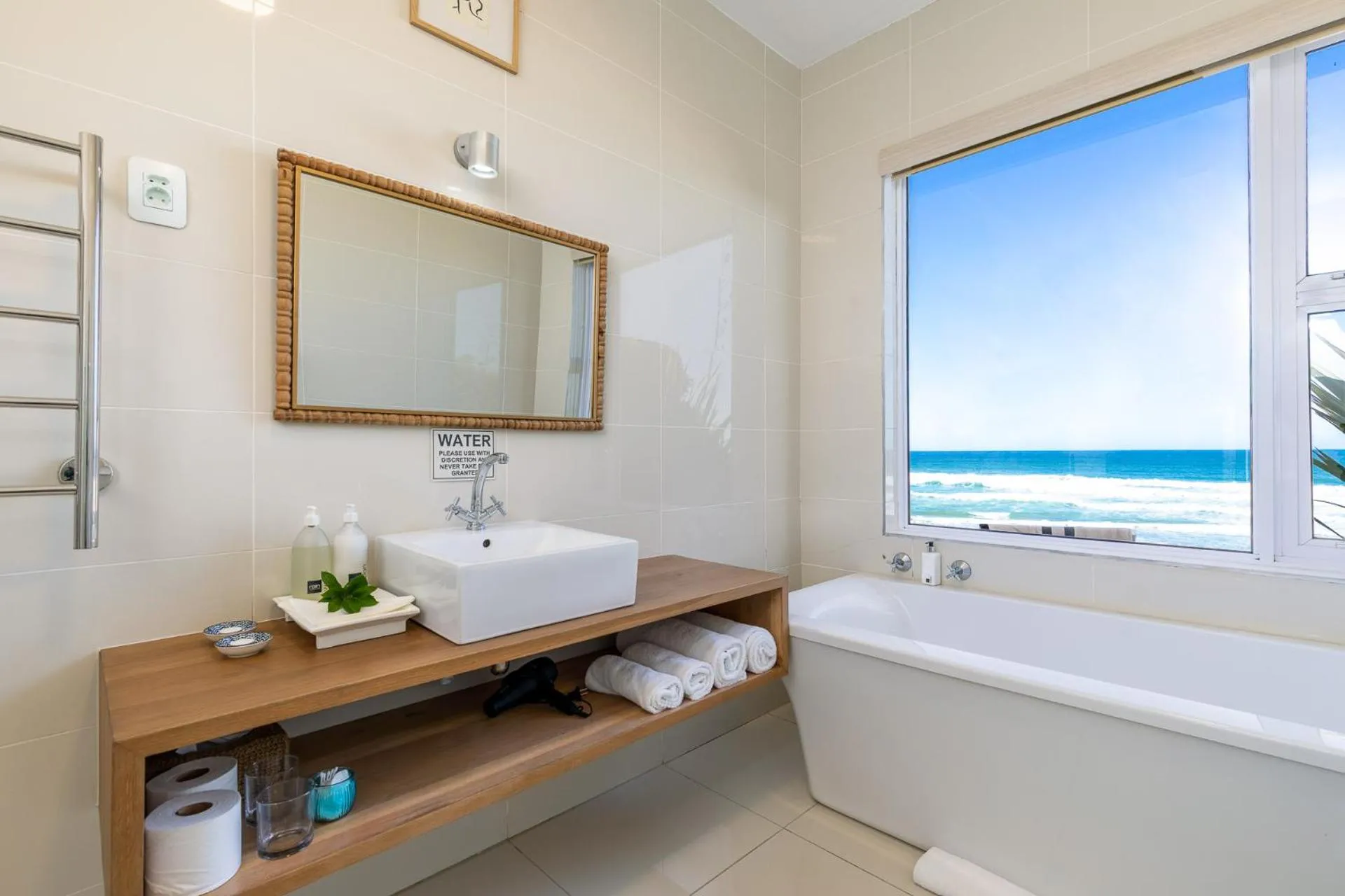 Bed in Dune Beach House