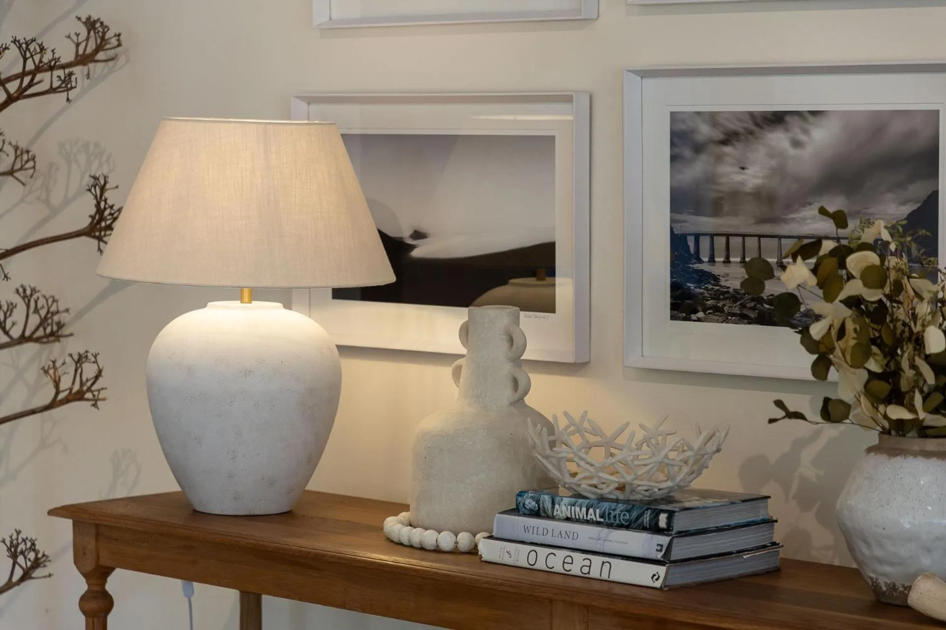 Library in Dune Beach House