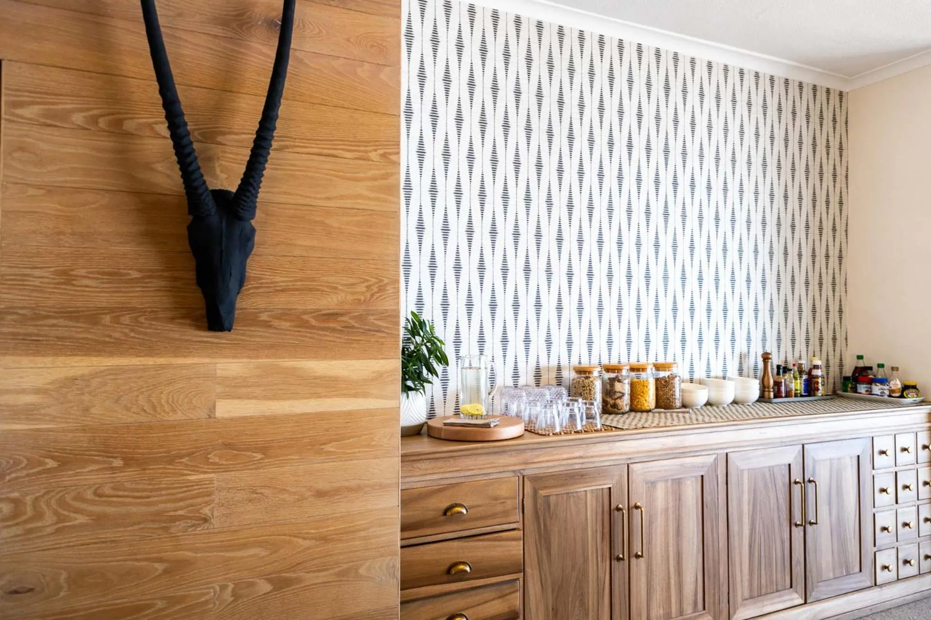 Kitchen or kitchenette in Dune Beach House