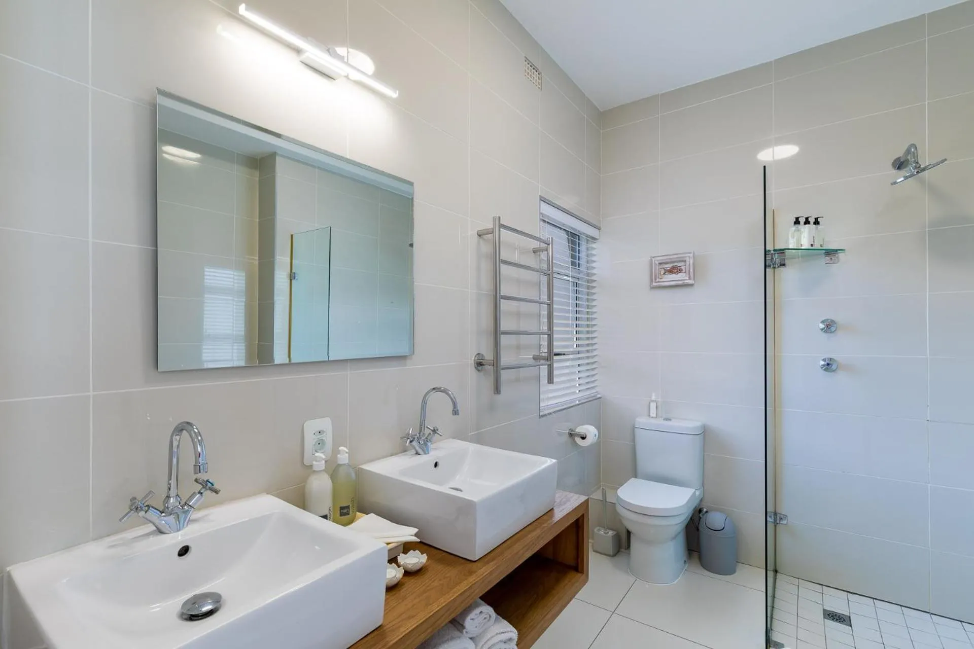 Shower in Dune Beach House