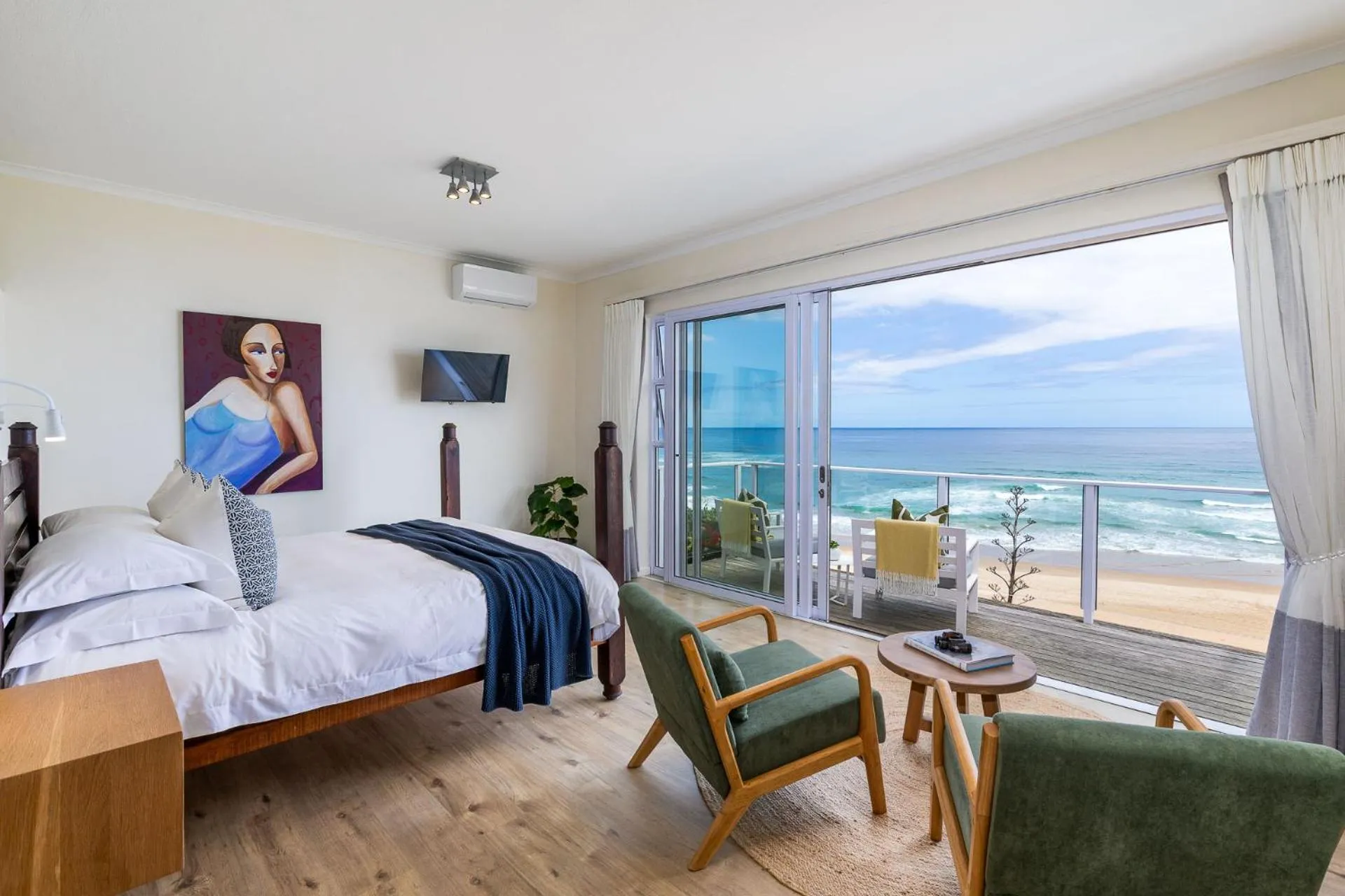 Bed in Dune Beach House
