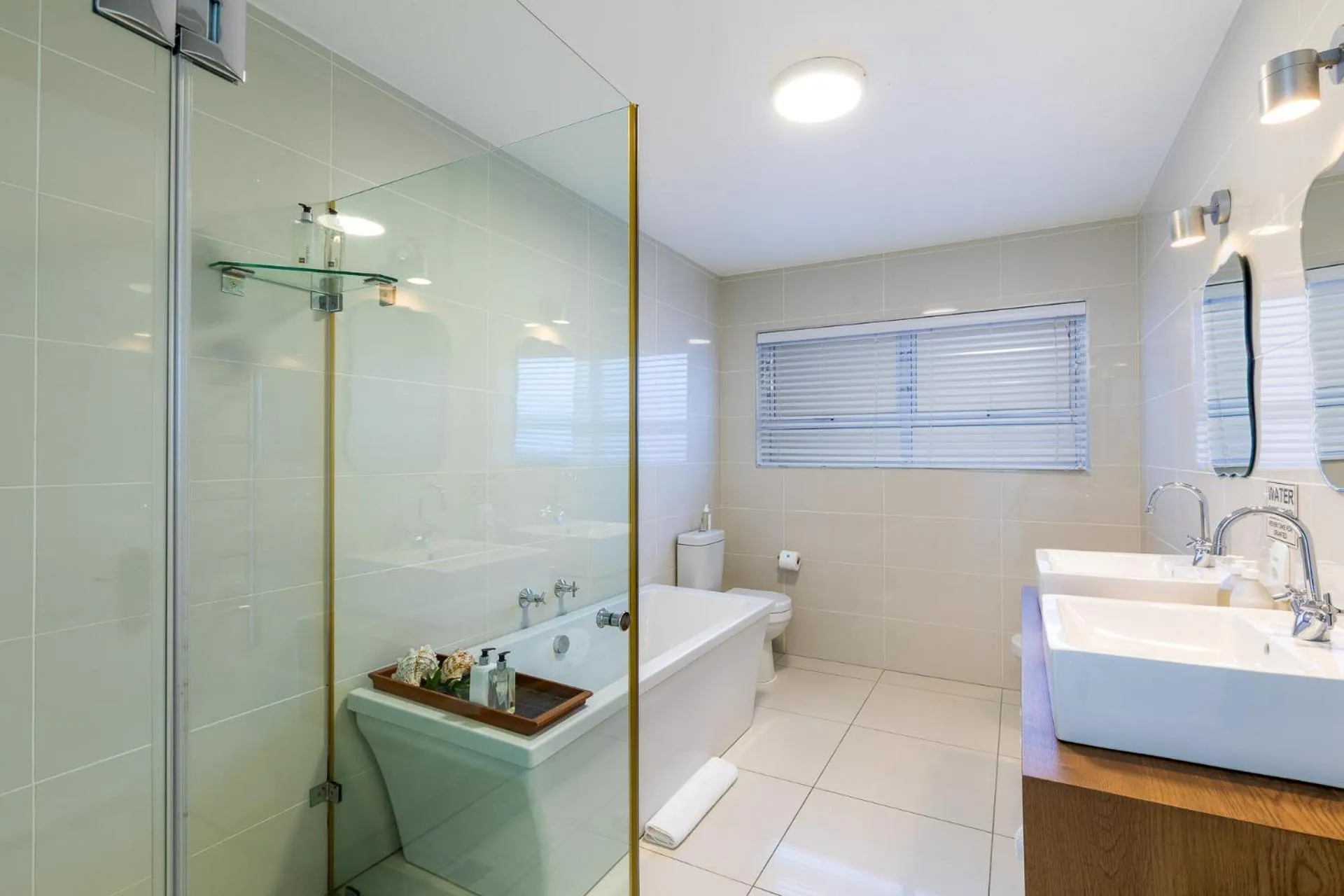 Shower in Dune Beach House