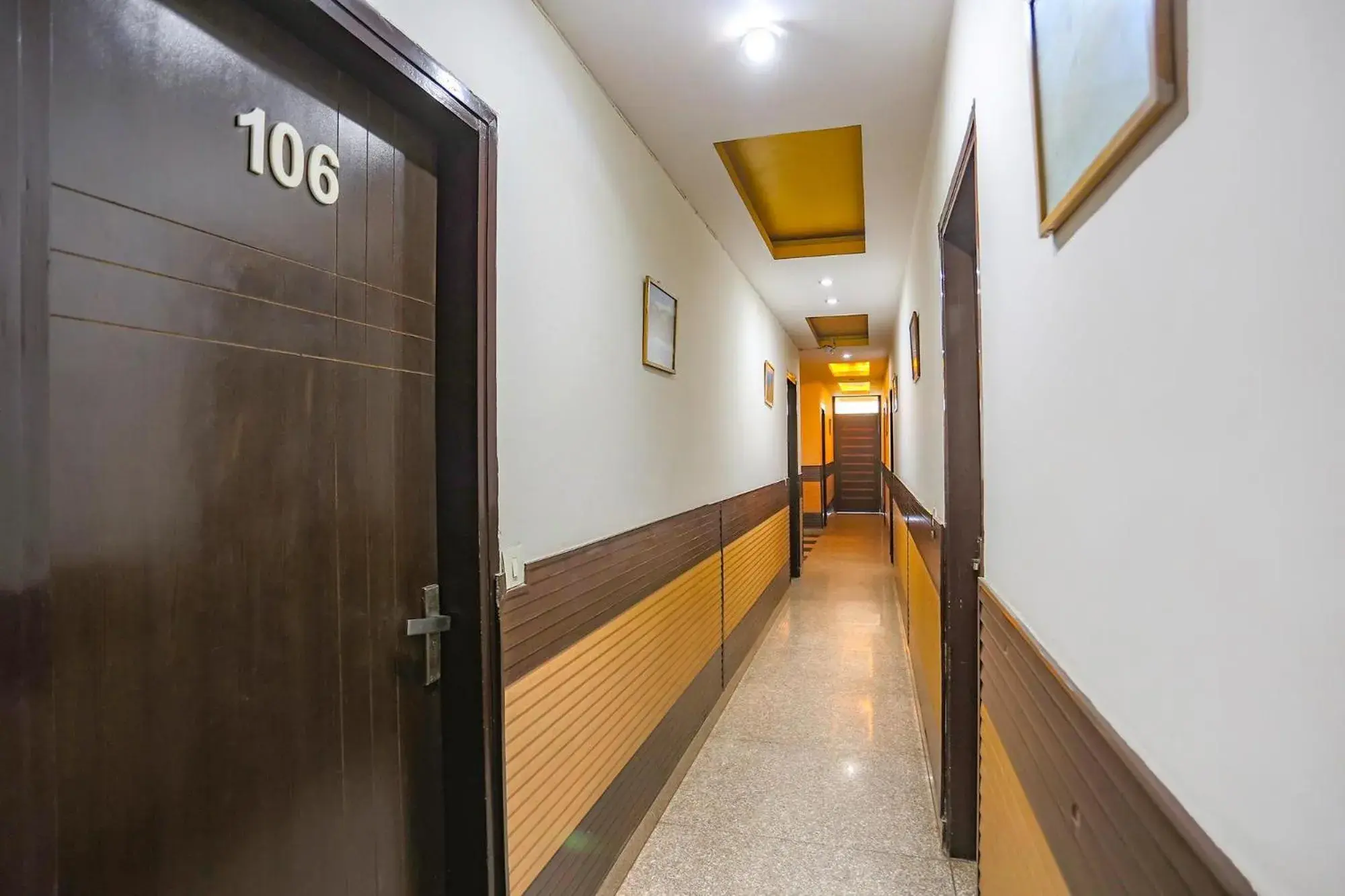 Lobby or reception in Via The Paradise - Nr Apollo Hospital Lobby or reception in Via The Paradise - Nr Apollo Hospital