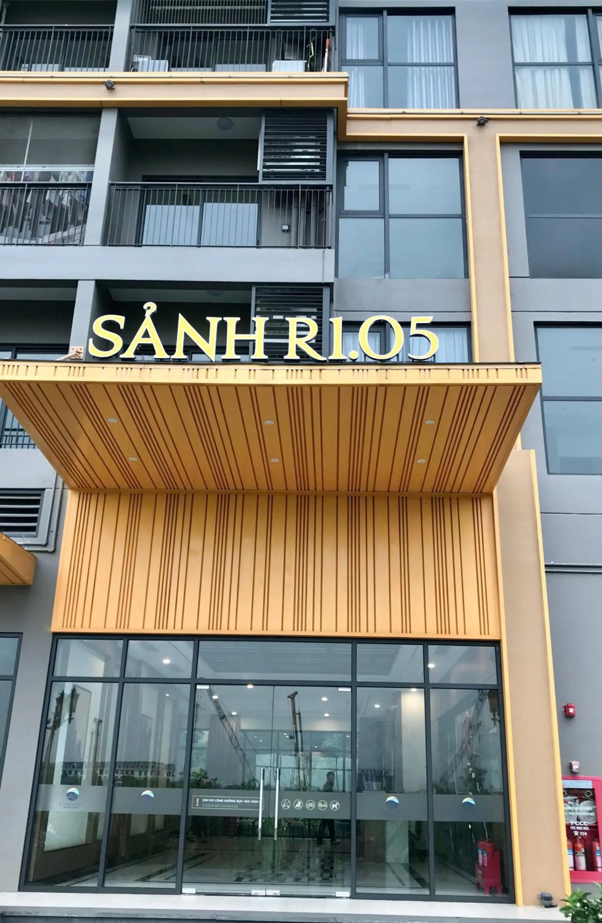 Property building in Apartment 1BR-FL24th-R105 Building-Vinhomes Ocean Park