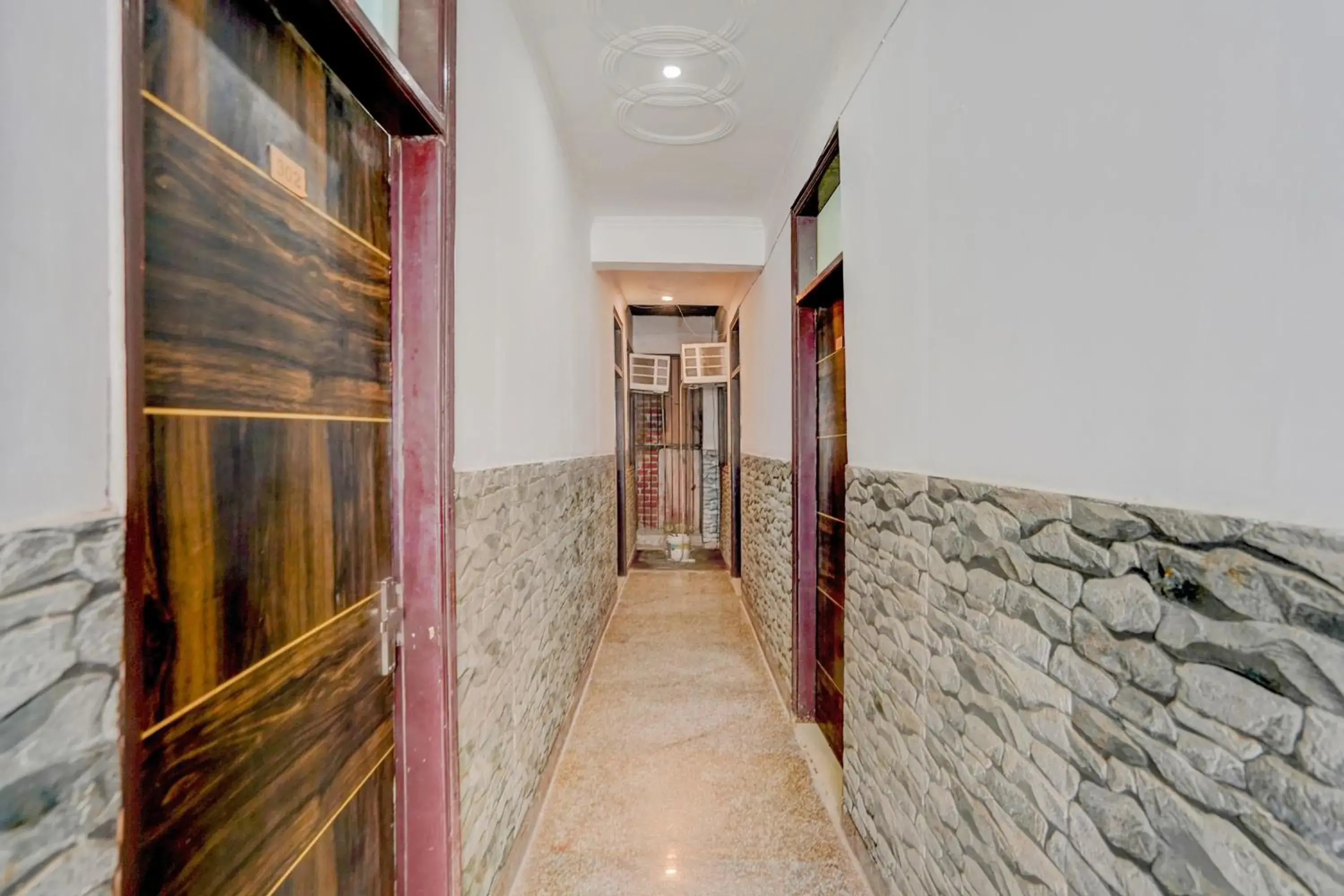 Lobby or reception in Super Hotel O The Maruti hotel Lobby or reception in Super Hotel O The Maruti hotel