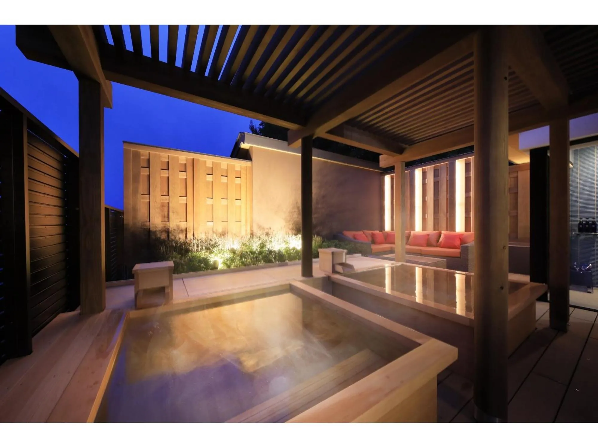 Open Air Bath in KusatsuOnsen AeruyadoTakamatsu