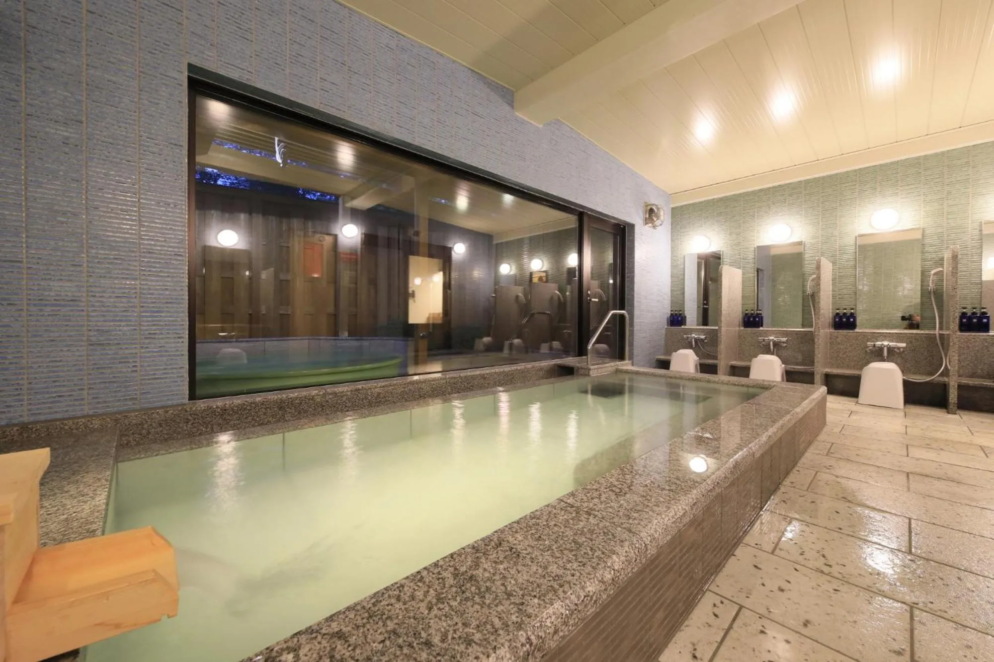 KusatsuOnsen AeruyadoTakamatsu