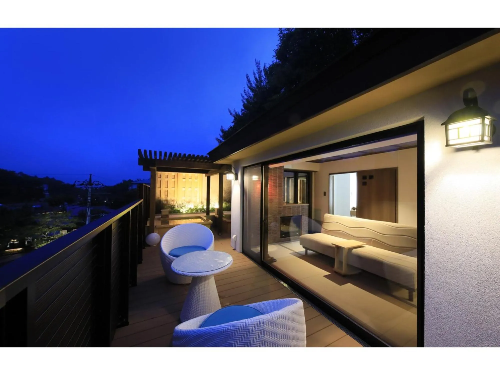 Balcony/Terrace in KusatsuOnsen AeruyadoTakamatsu