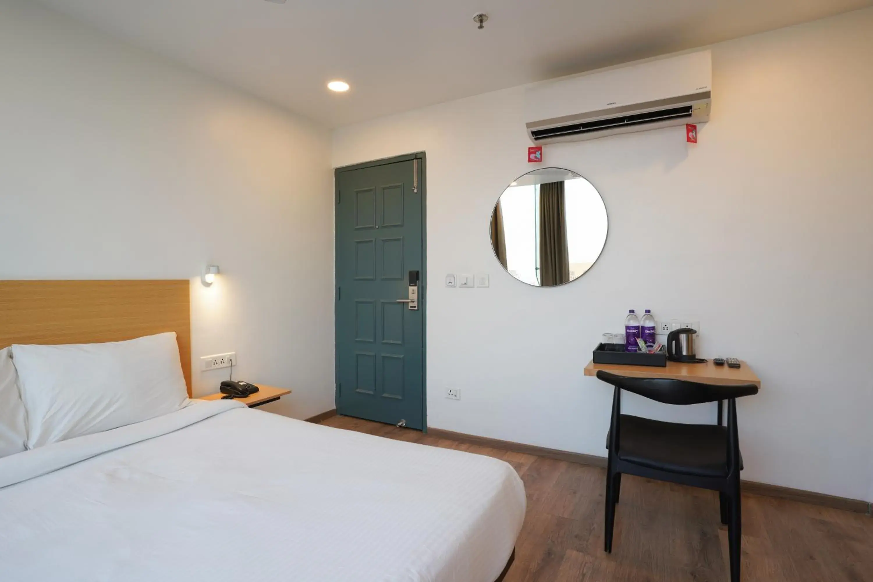 View (from property/room), Bed in Uptown Hotel View (from property/room), Bed in Uptown Hotel