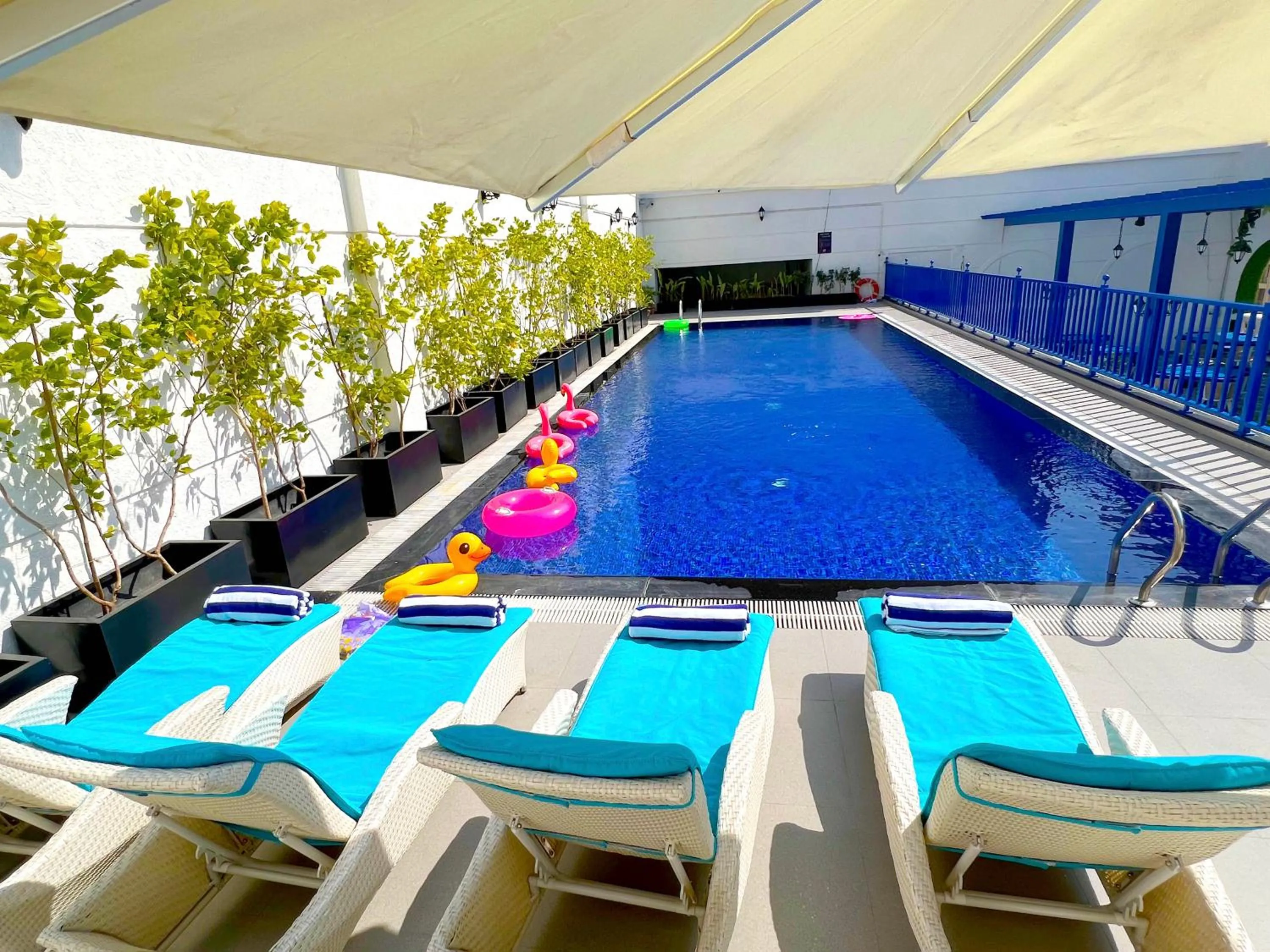 Swimming pool in Planet Hollywood Thane