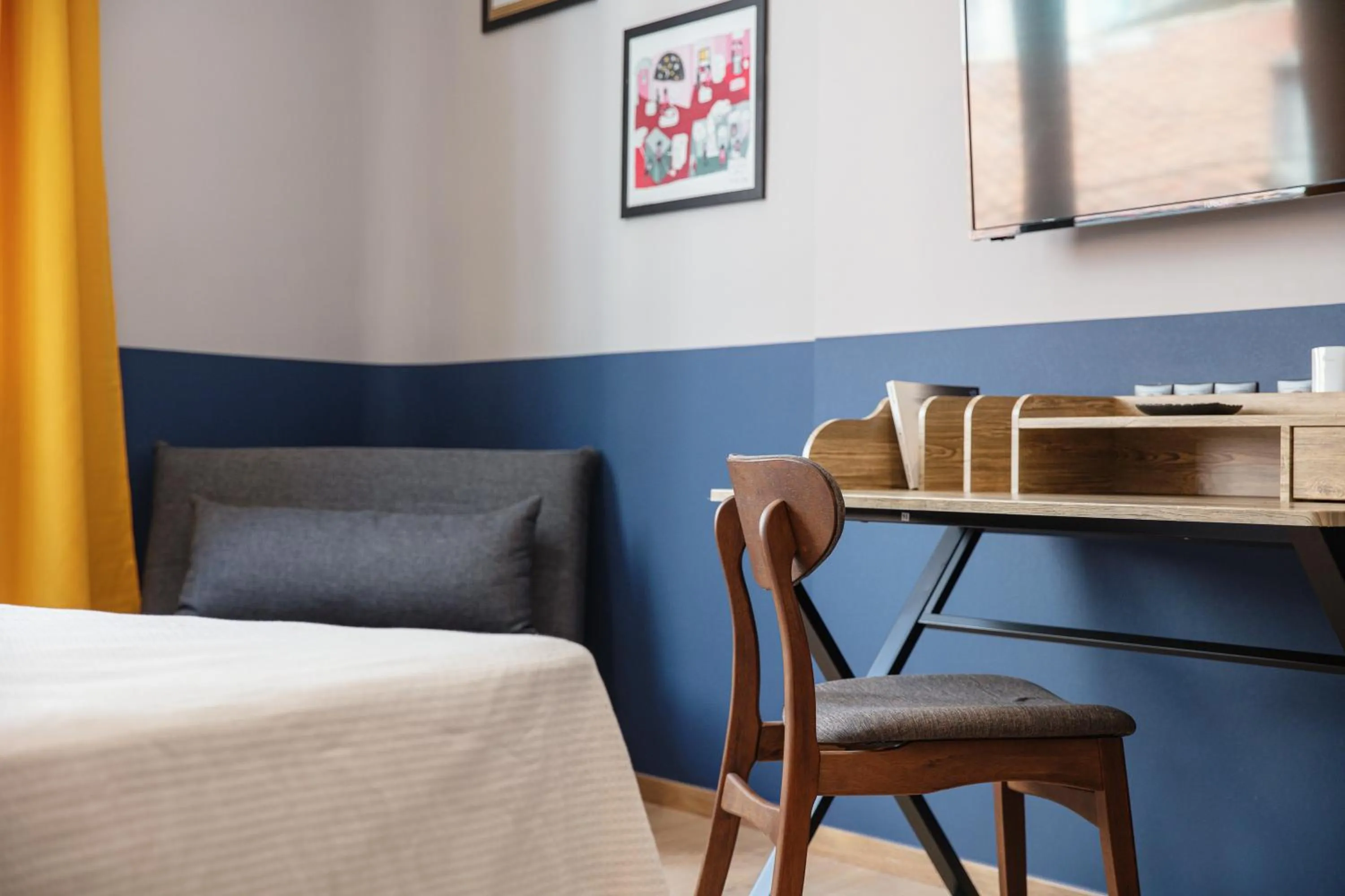 Seating area, Bed in The Vault Athens