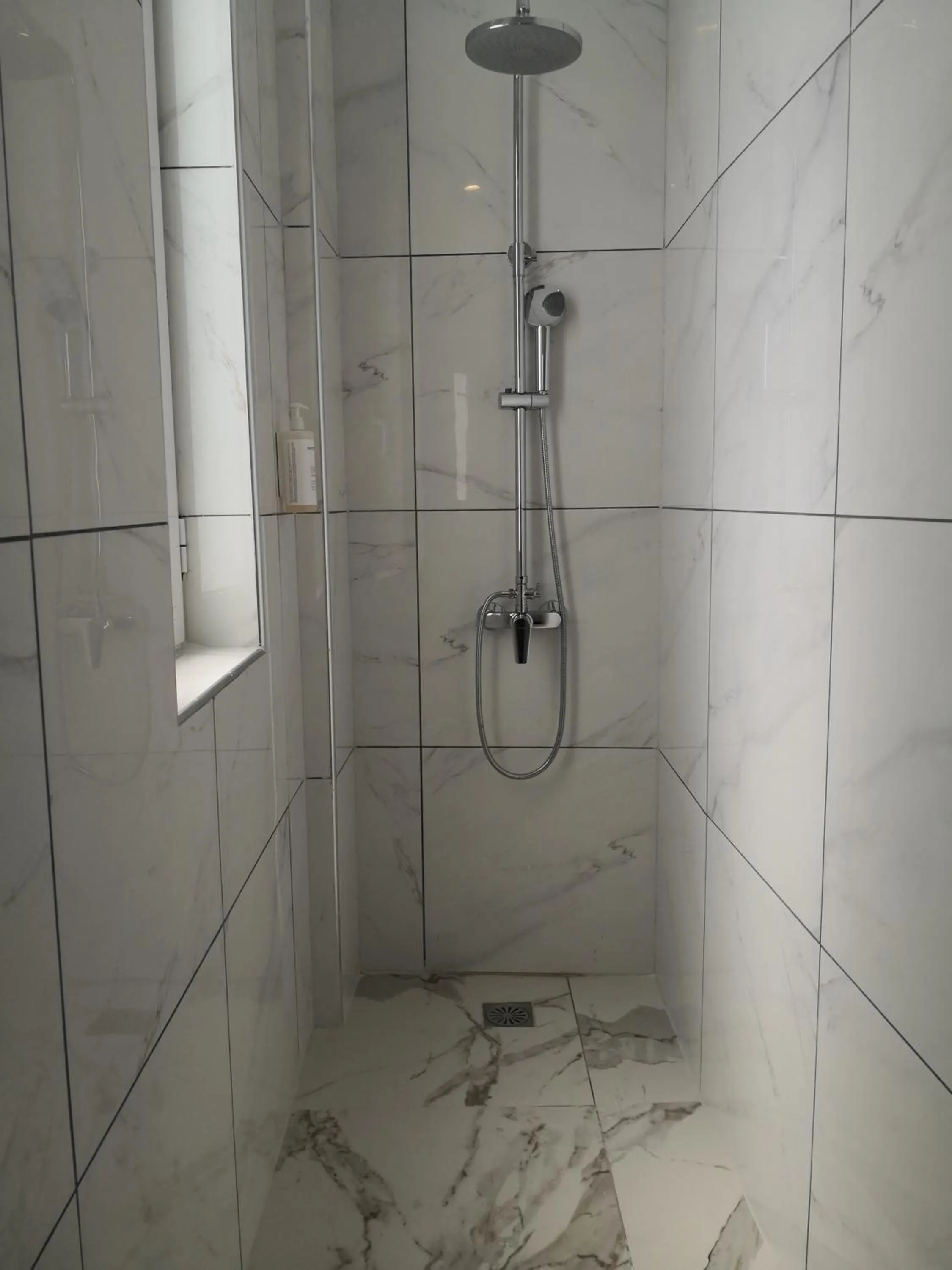 Shower in The Vault Athens