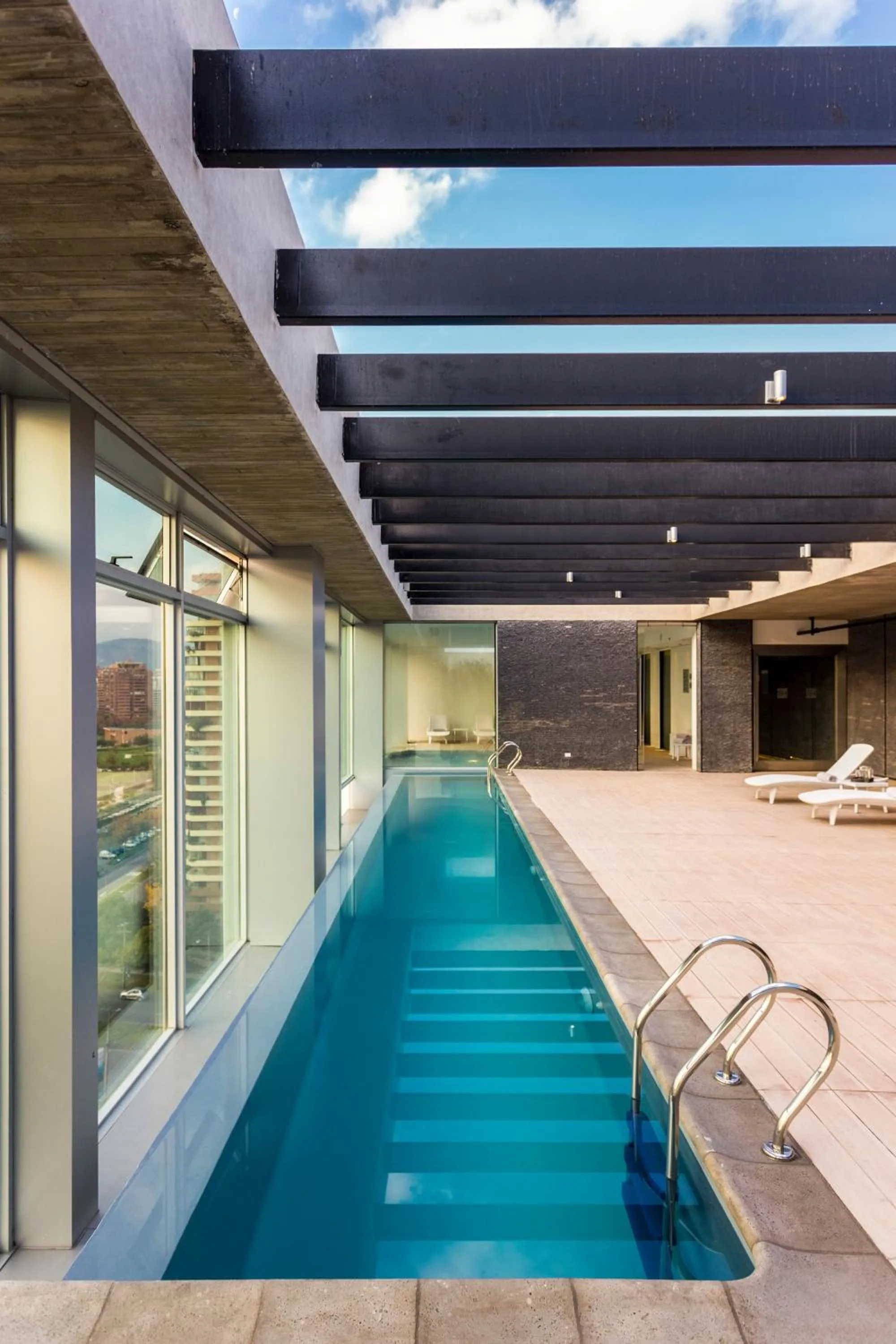 Swimming pool in Radisson Blu Plaza El Bosque Santiago