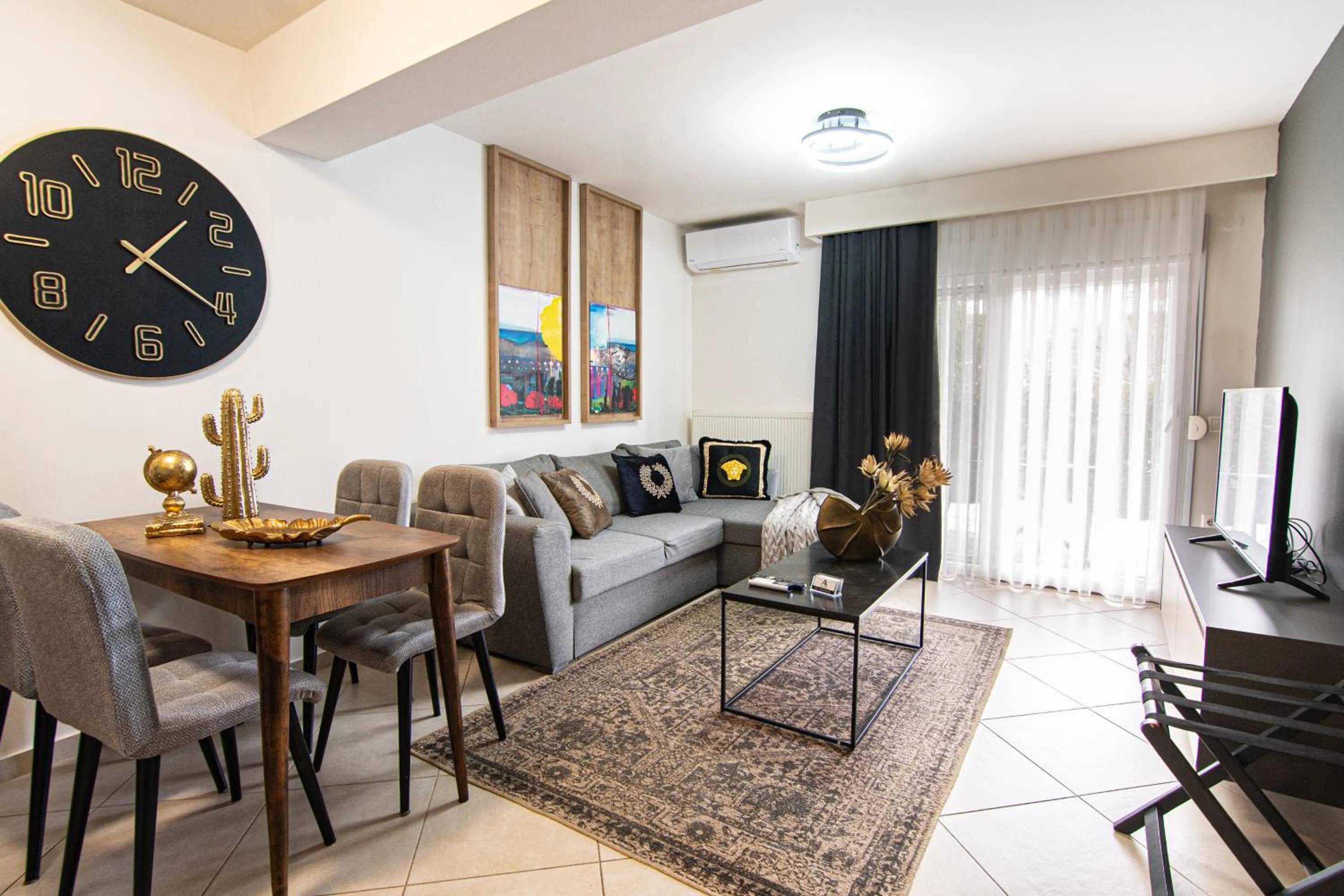 ALEXANDRA Boutique Residence Seaside