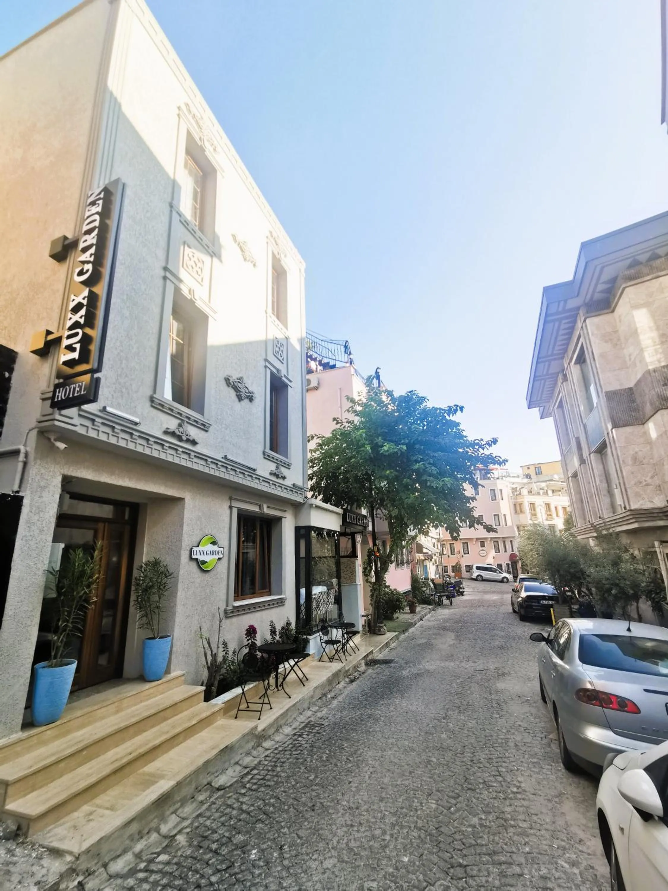 Facade/entrance in Luxx Garden Hotel