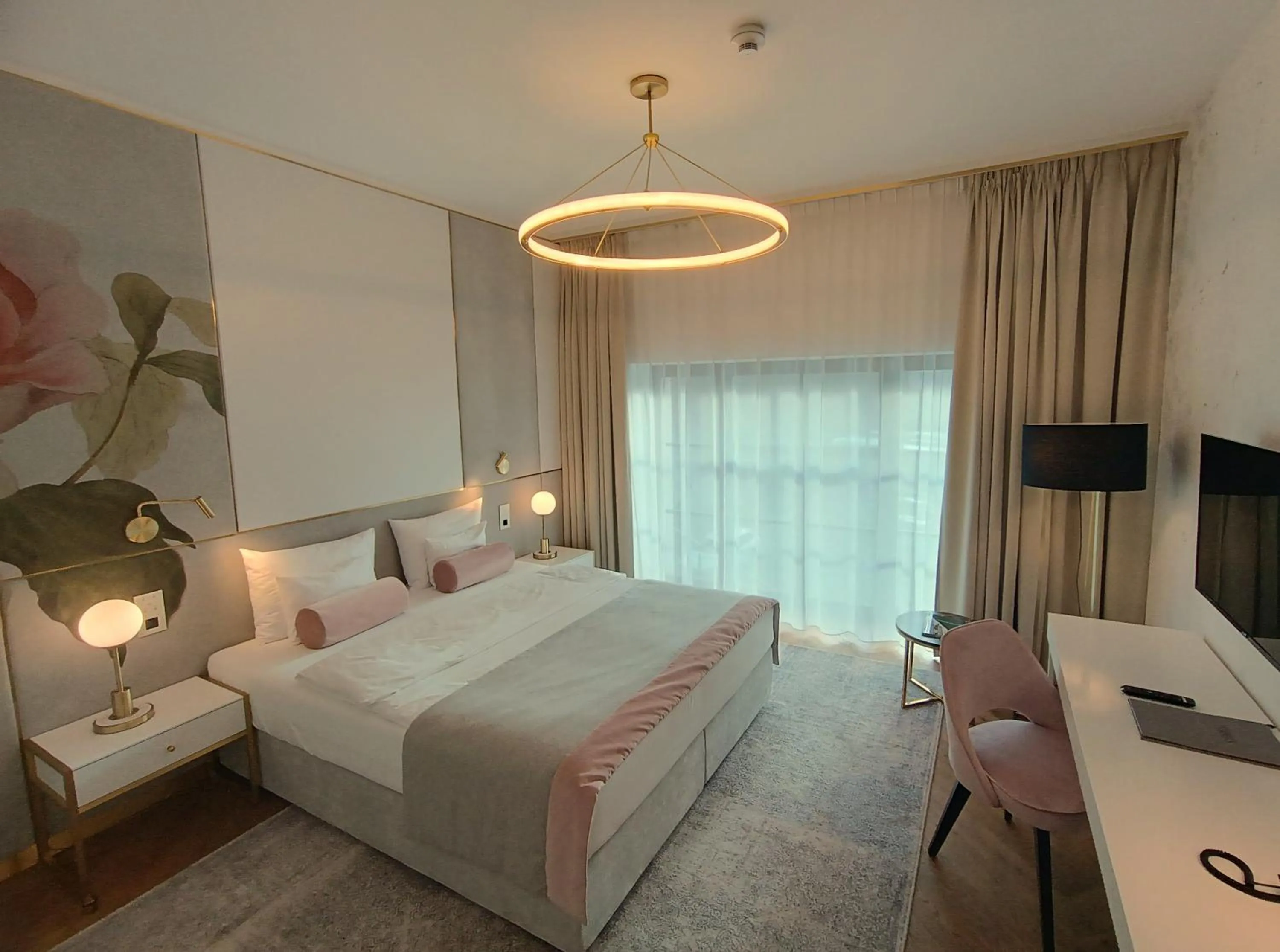 Bed in Hotel Ferreus Modern Art Deco