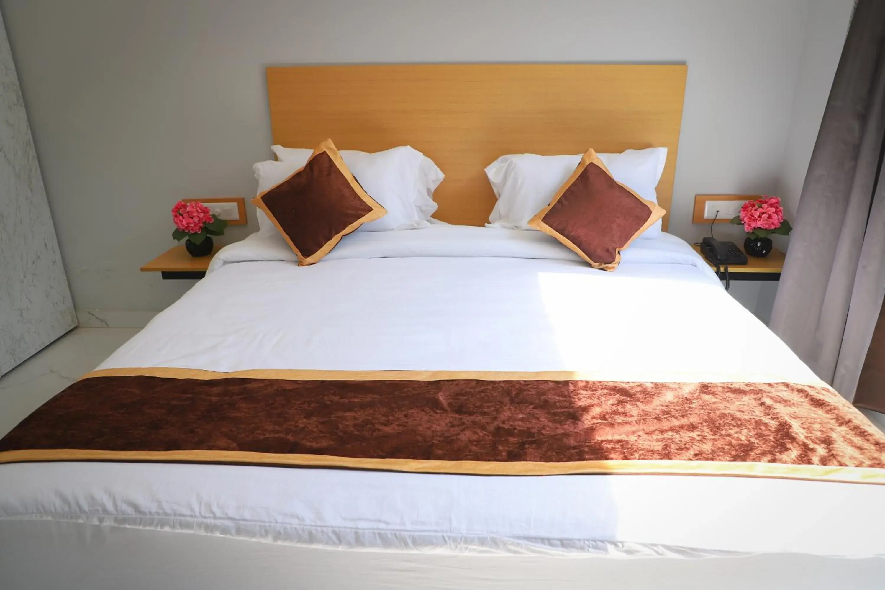 Bed in The Empire Villa,Cyber City, Gurgaon Bed in The Empire Villa,Cyber City, Gurgaon