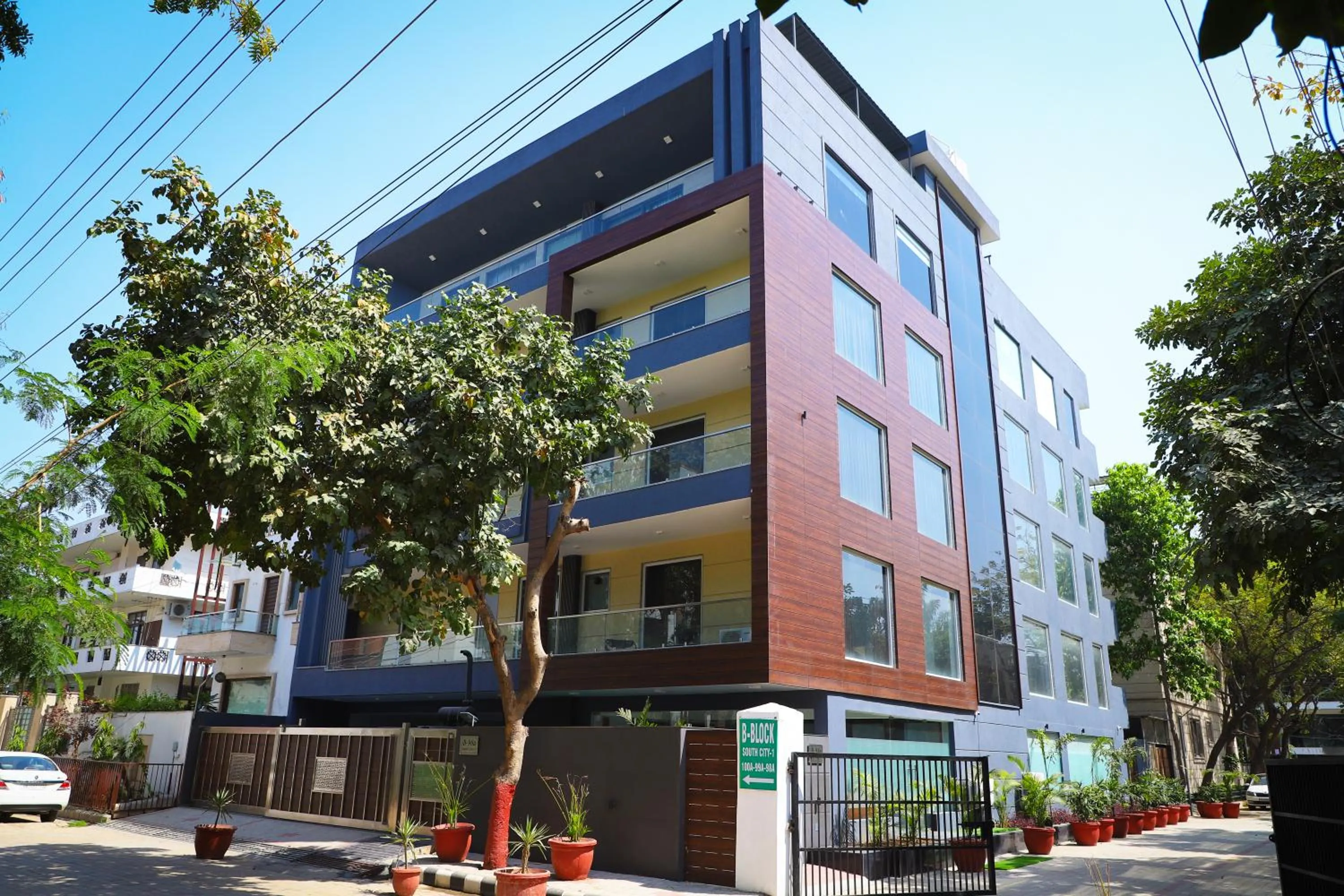 Property building in The Empire Villa,Cyber City, Gurgaon