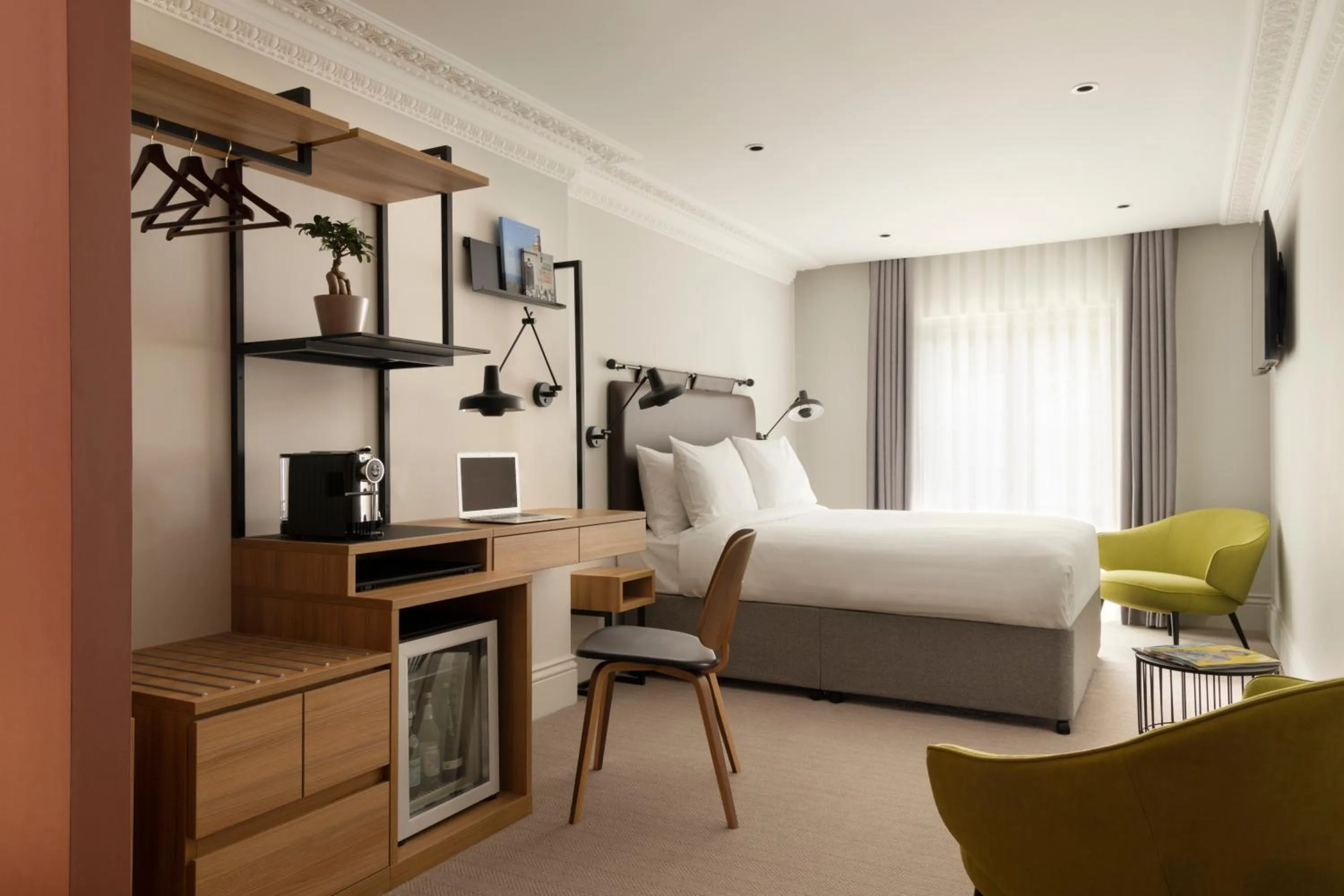 Photo of the whole room, Bed in The 55 by Le Mirage