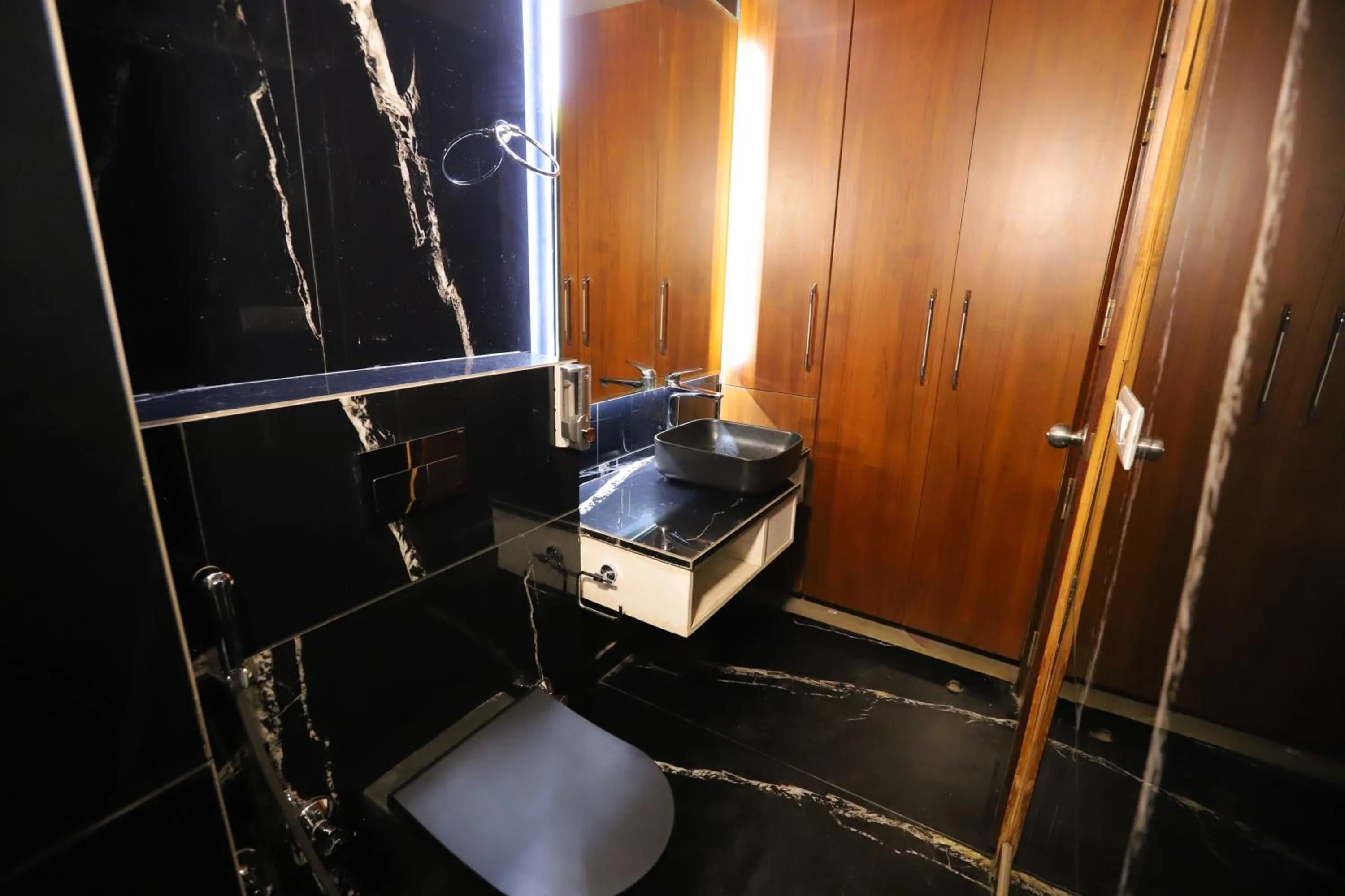 Bathroom in IP Royal Hotel - New Delhi