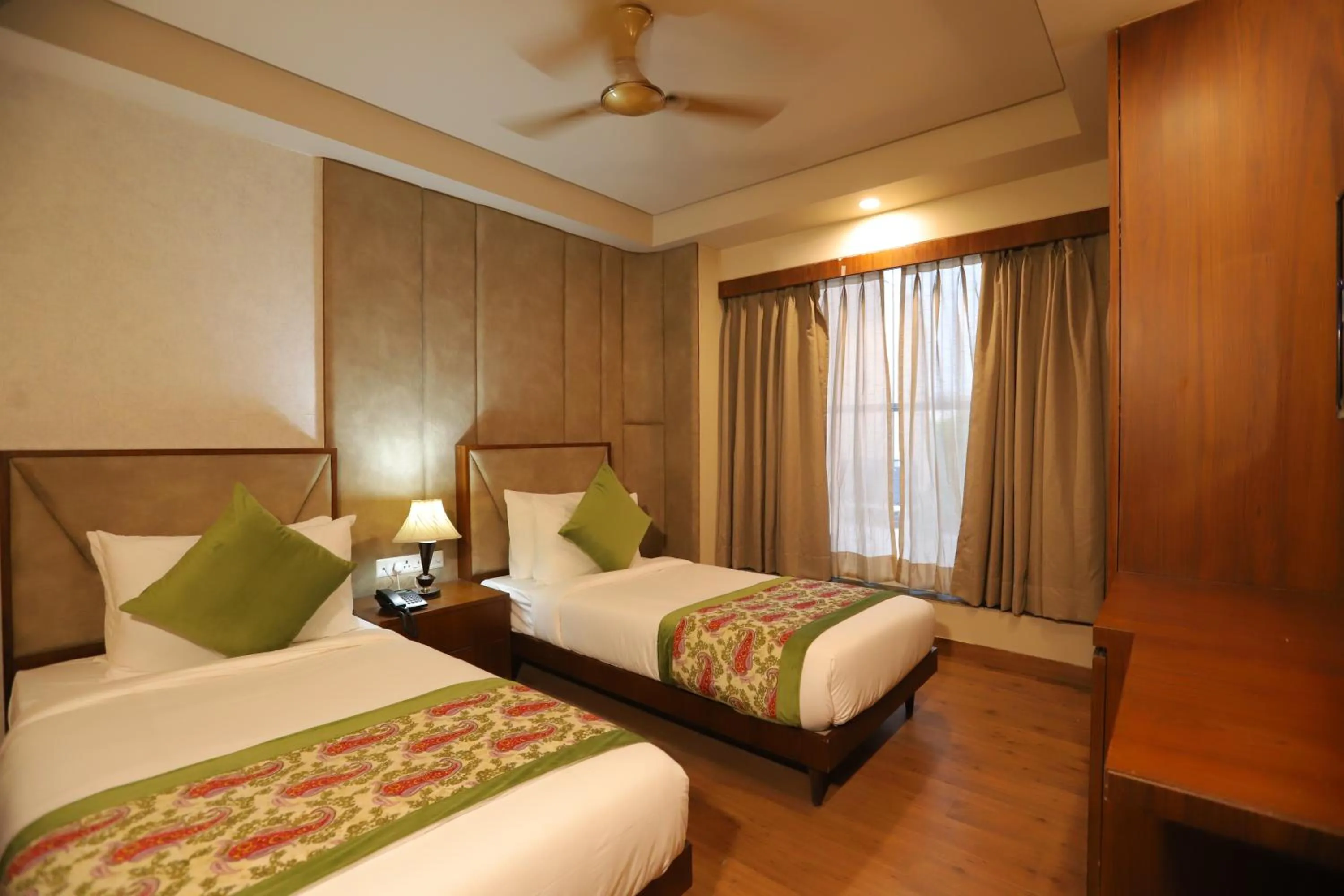 Bed in IP Royal Hotel - New Delhi