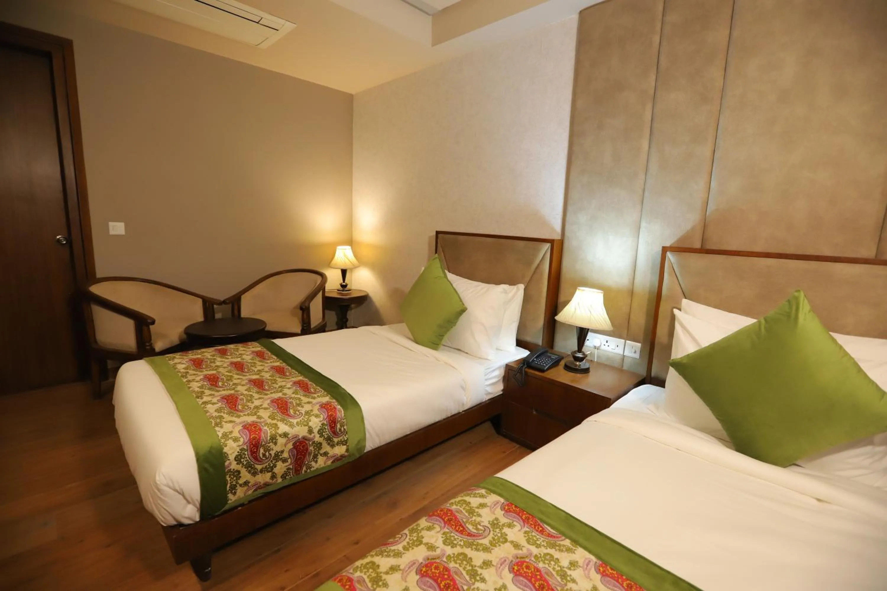 Bed in IP Royal Hotel - New Delhi