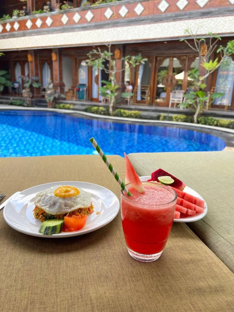 Food and drinks in Mikuk Cottages Canggu