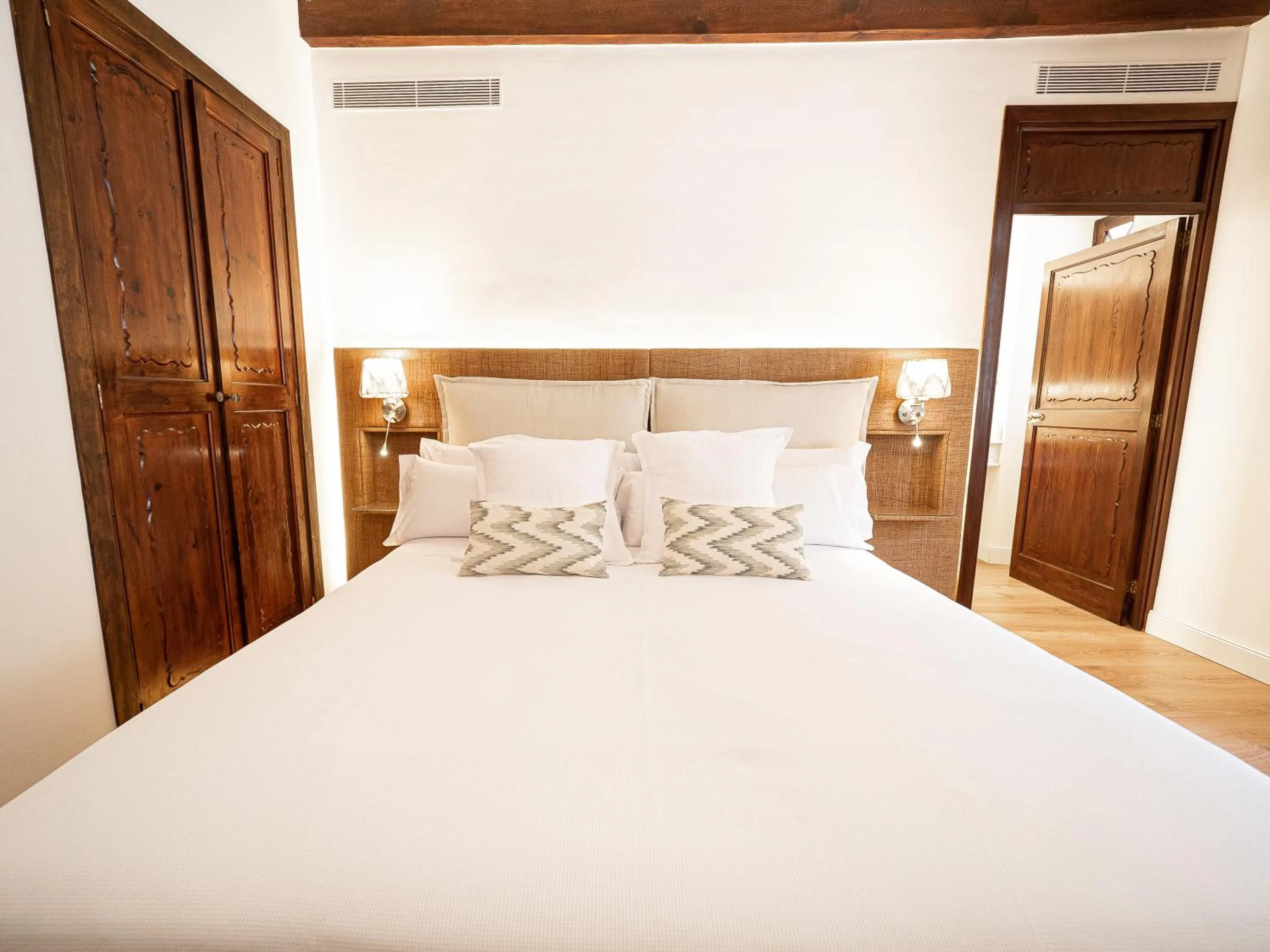 Bed in Ca'n Puig de Sòller