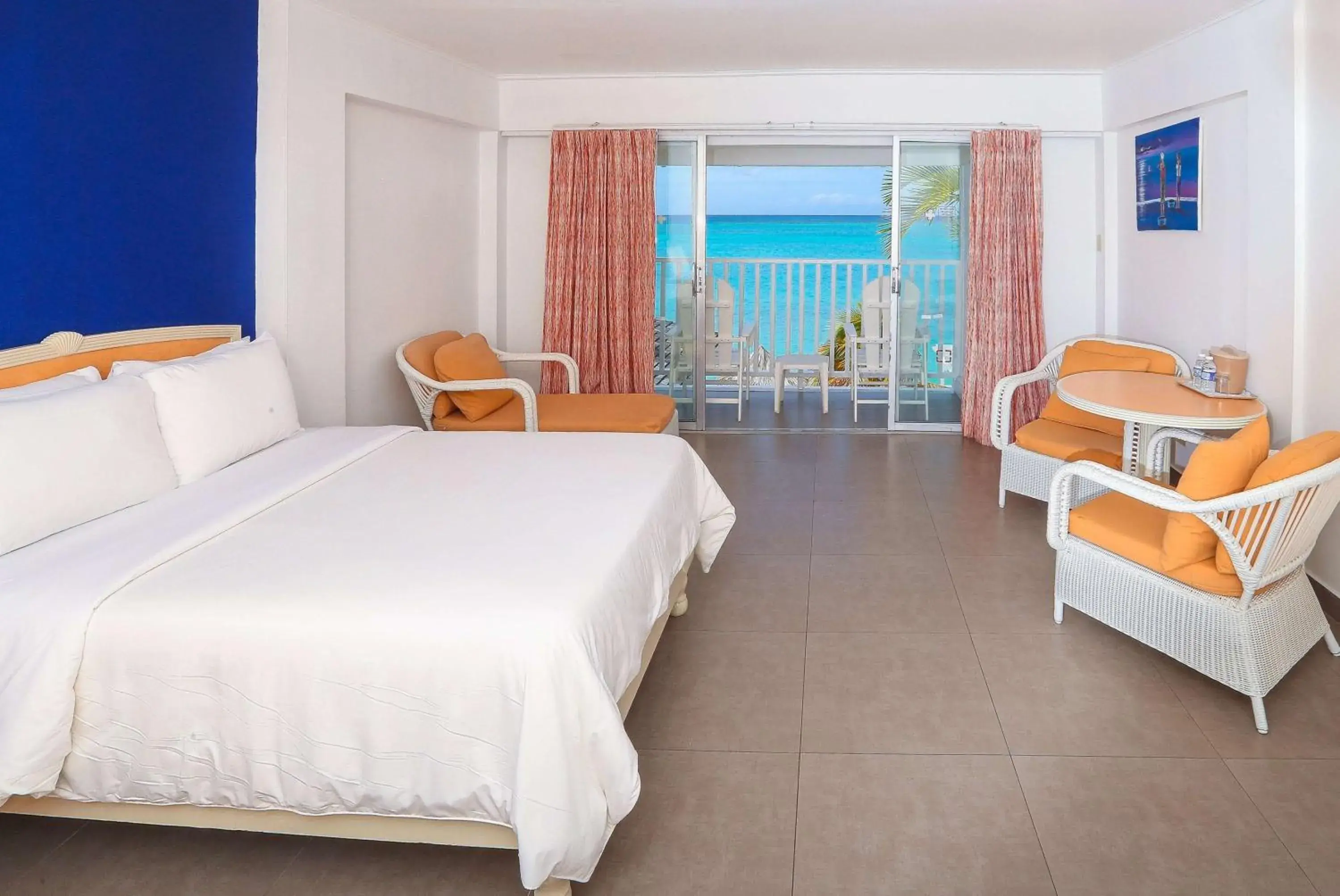 Photo of the whole room, Bed in Grand Decameron Montego Beach, A Trademark All-Inclusive Resort Photo of the whole room, Bed in Grand Decameron Montego Beach, A Trademark All-Inclusive Resort