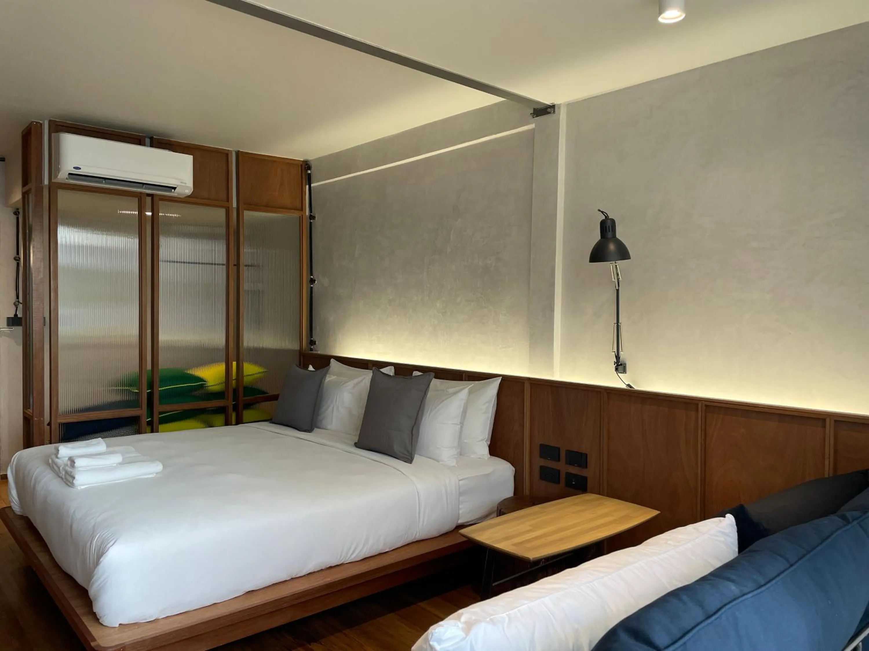 Bed in GalileOasis Boutique Hotel