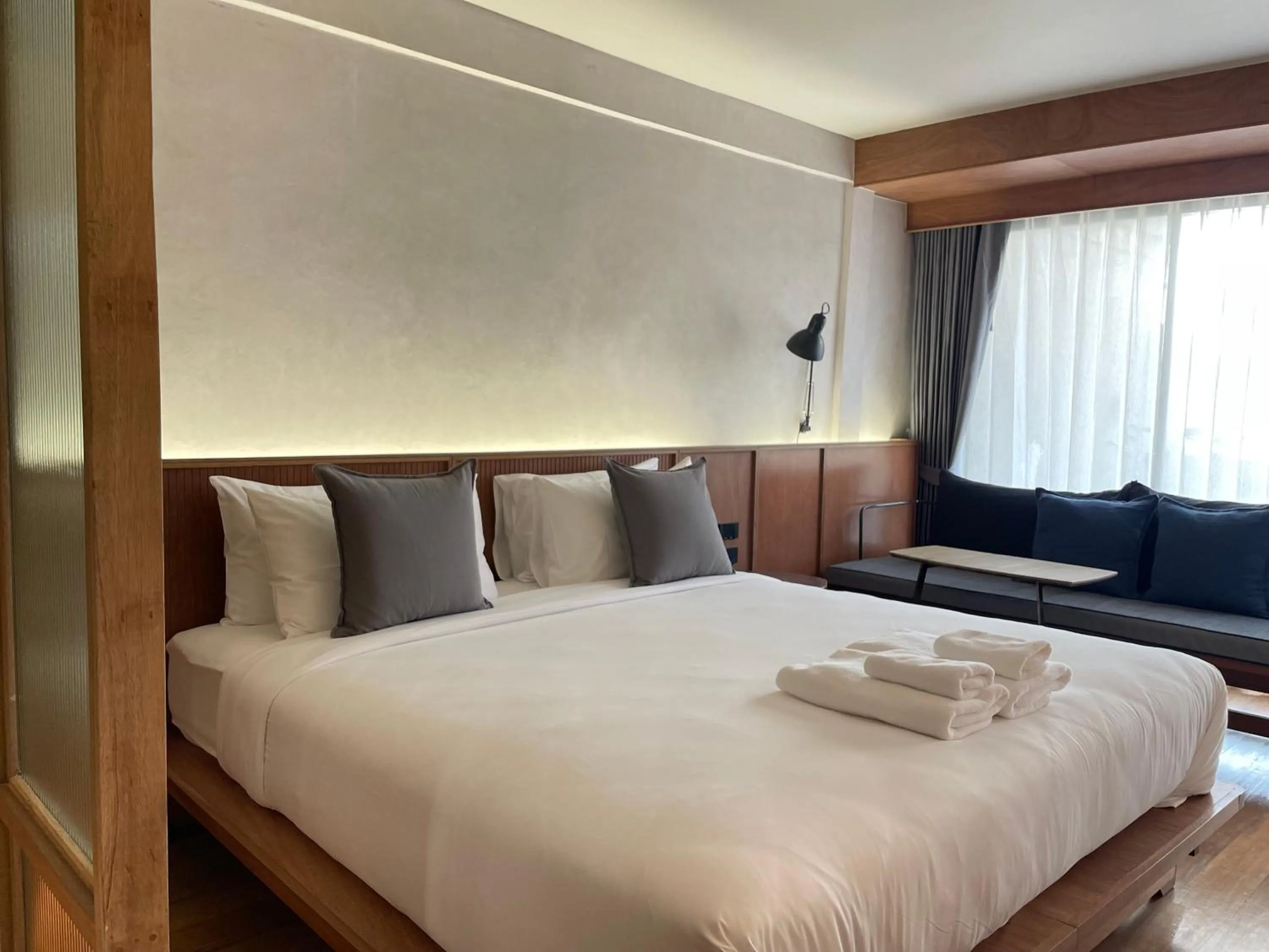 Bed in GalileOasis Boutique Hotel