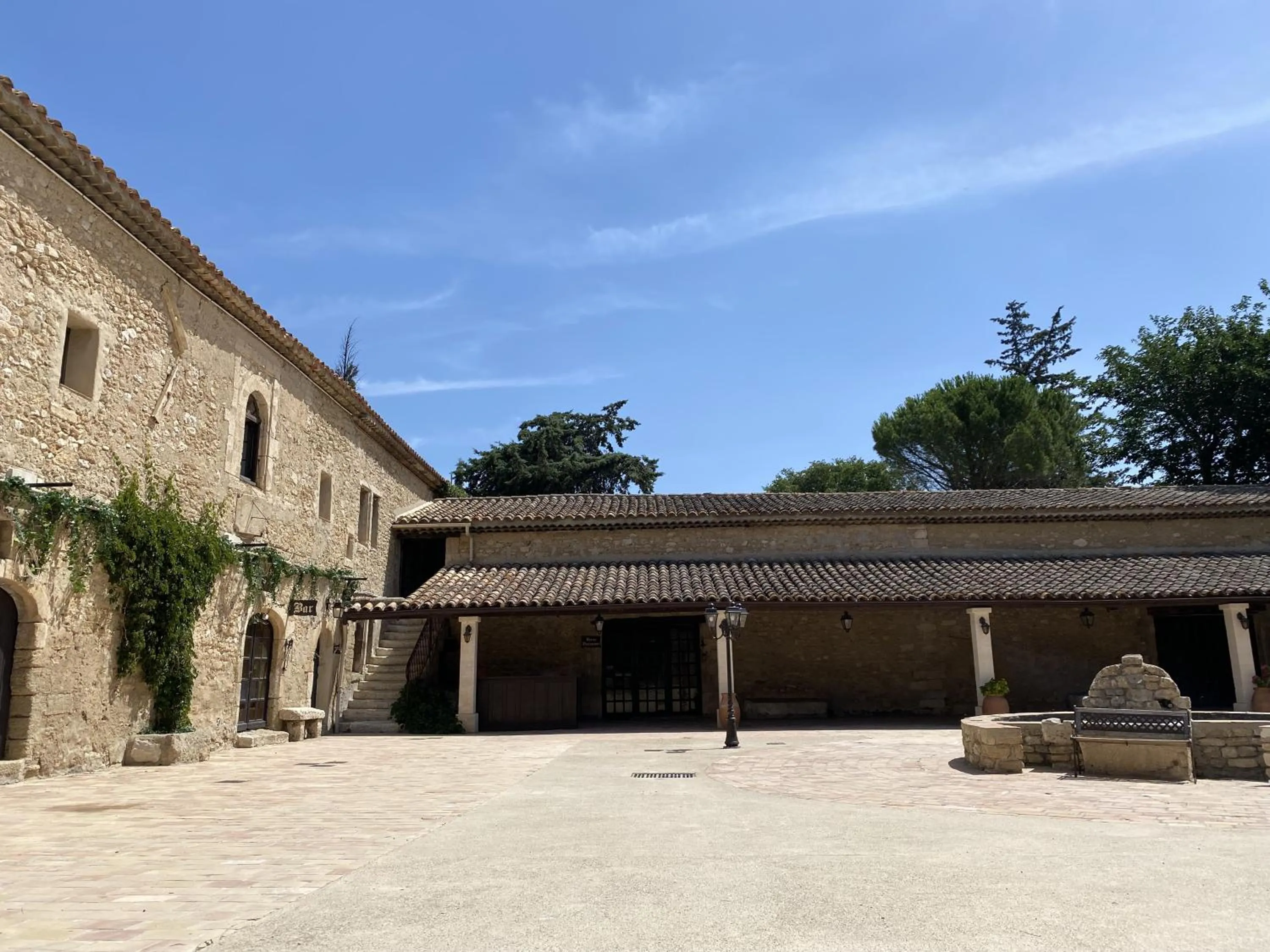 Property building in Domaine de la Reynaude