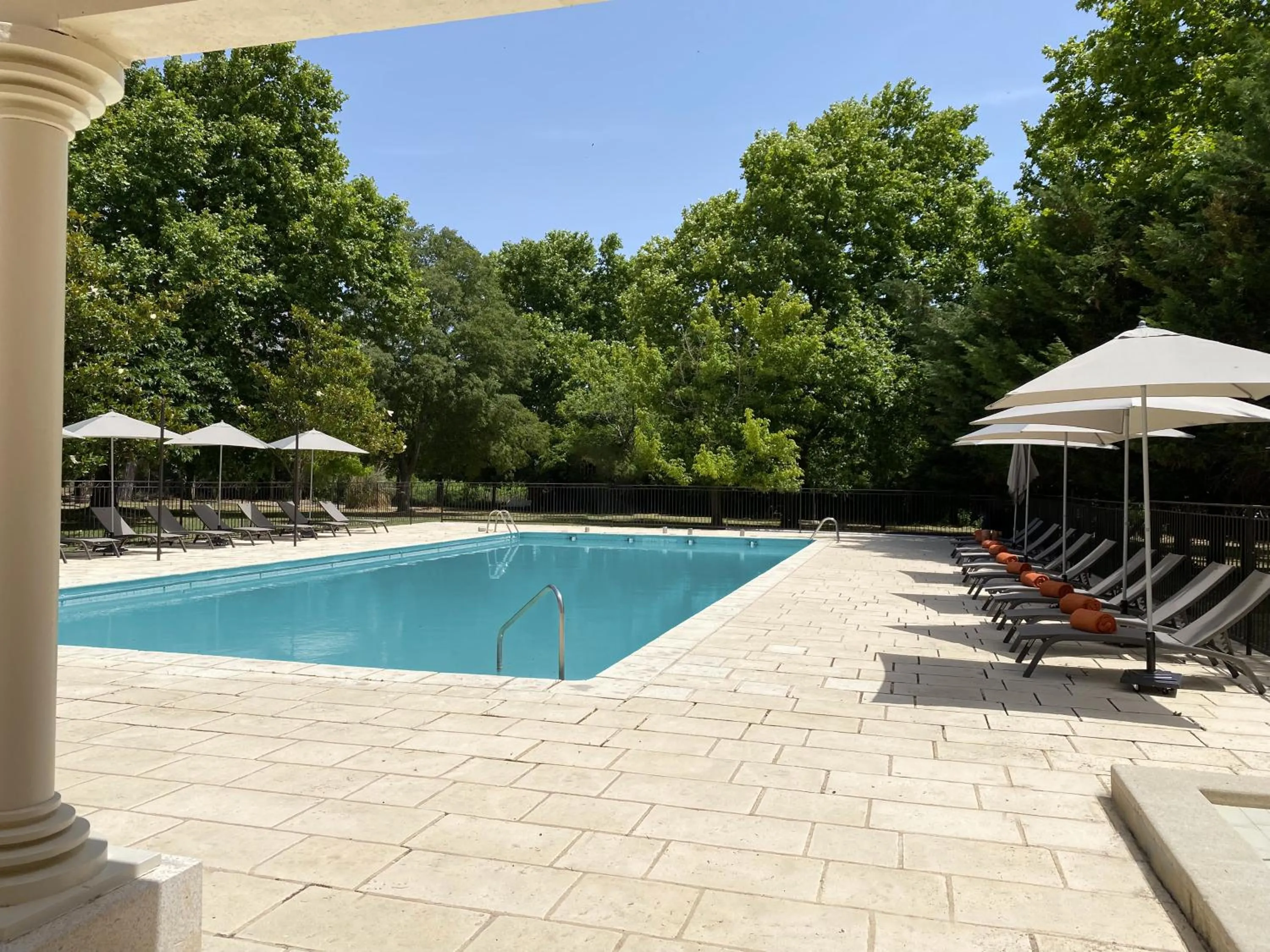 Swimming pool in Domaine de la Reynaude