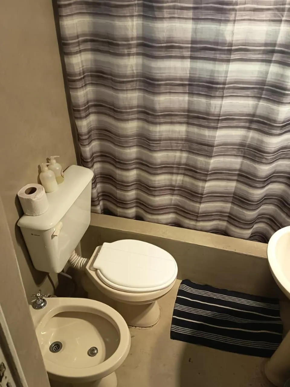 Bathroom in Hotel Windsor Mendoza