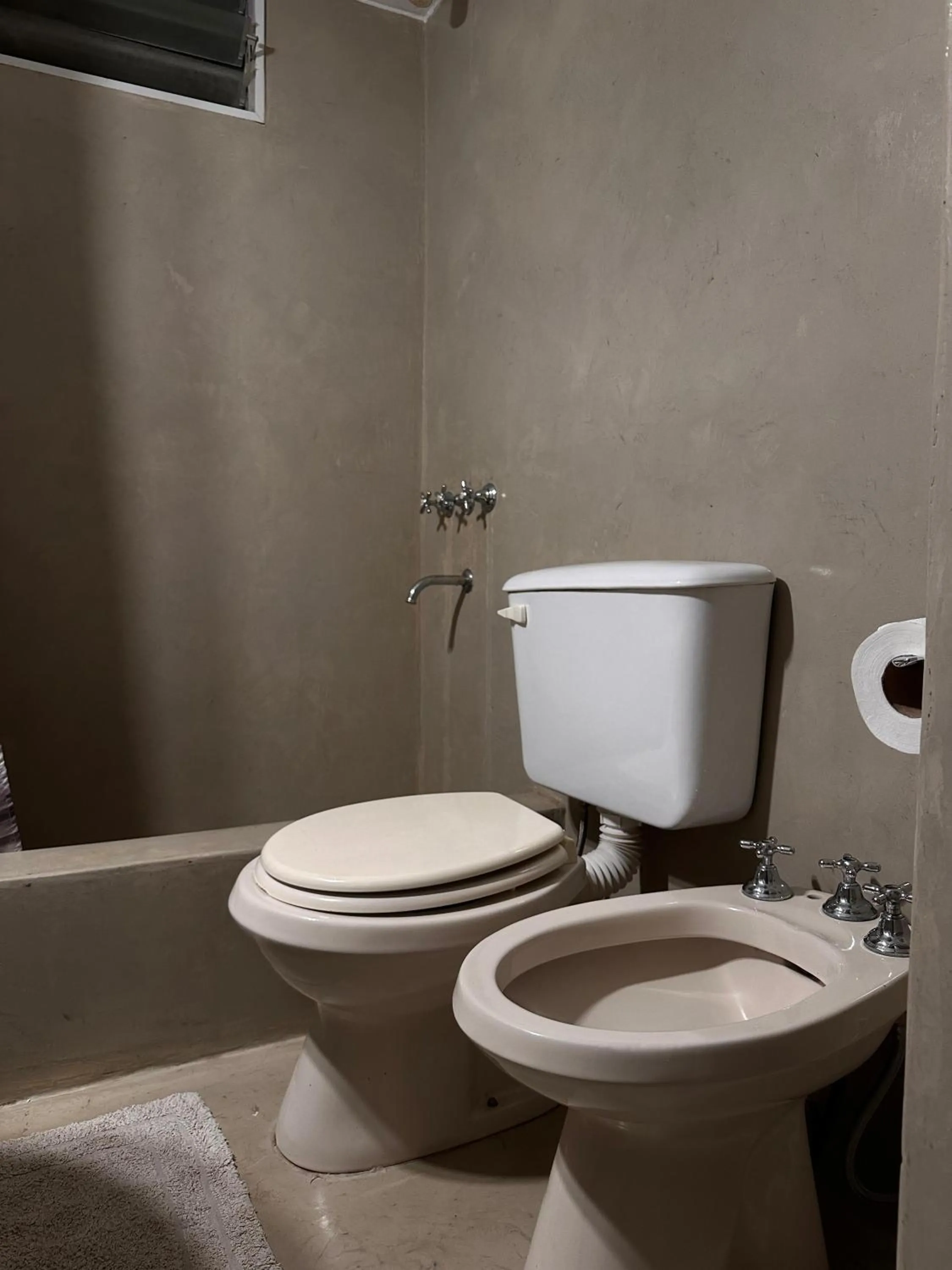 Shower in Hotel Windsor Mendoza