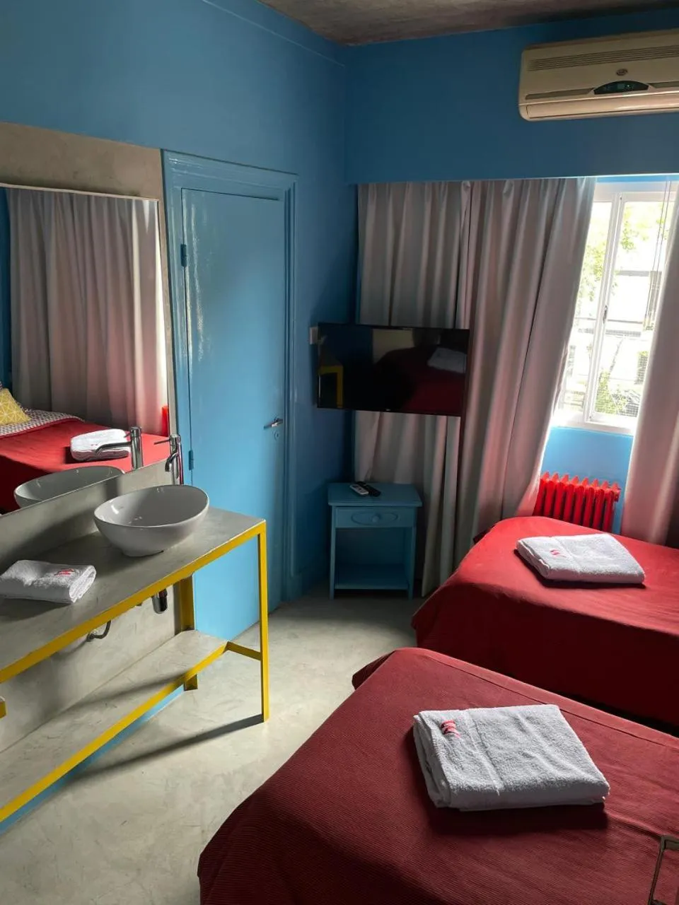 Bed in Hotel Windsor Mendoza