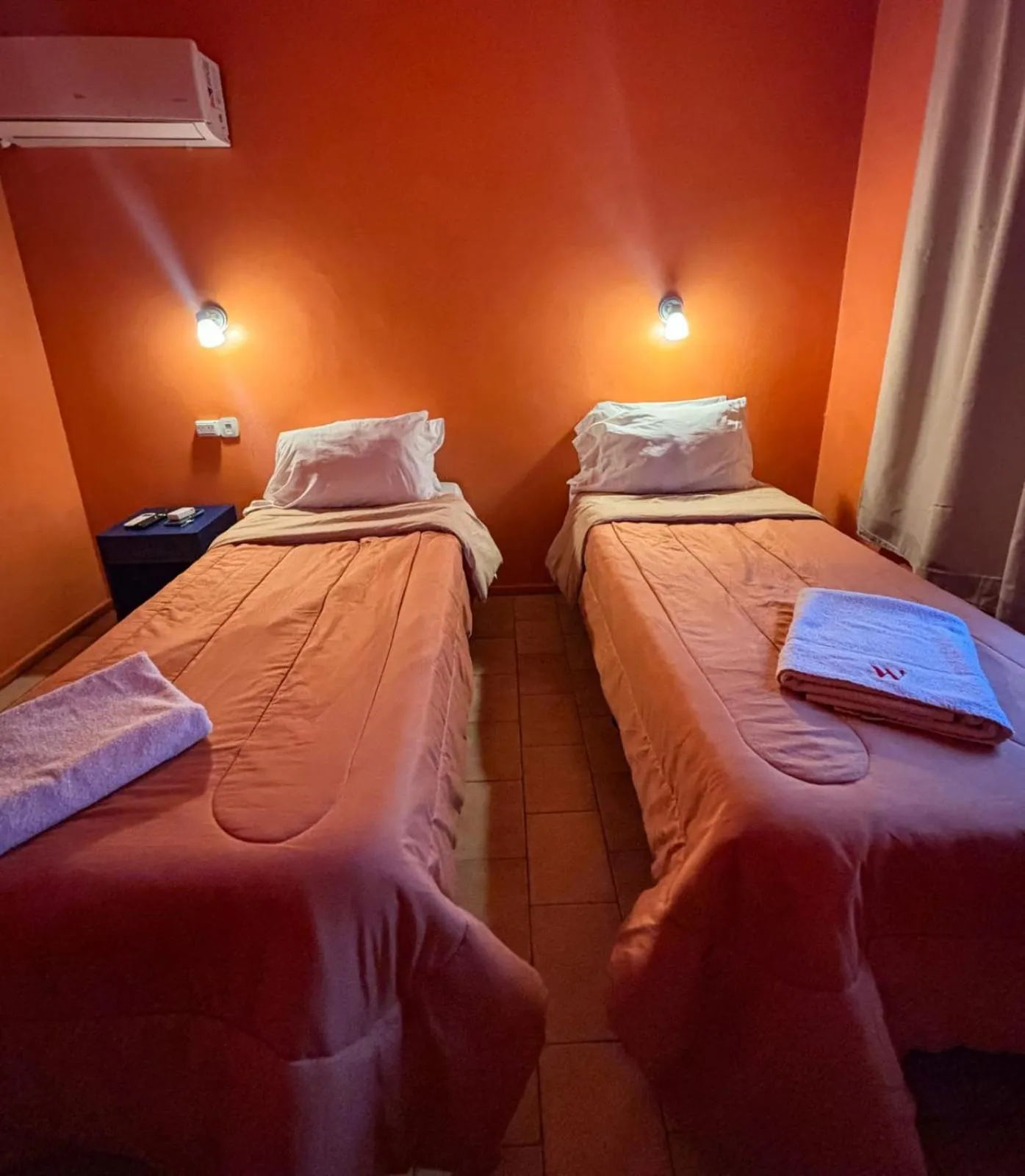 Bed in Hotel Windsor Mendoza