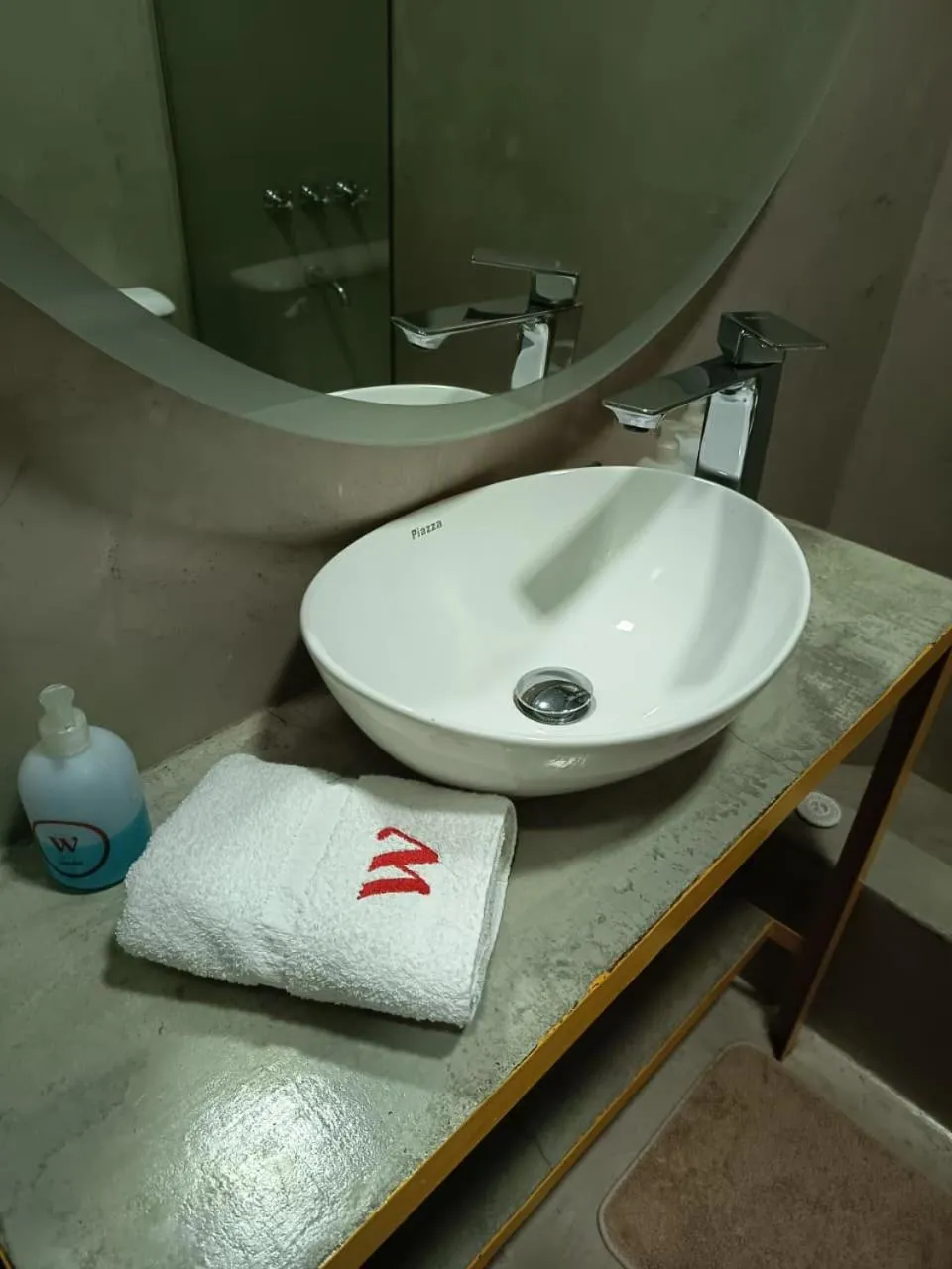 Bathroom in Hotel Windsor Mendoza