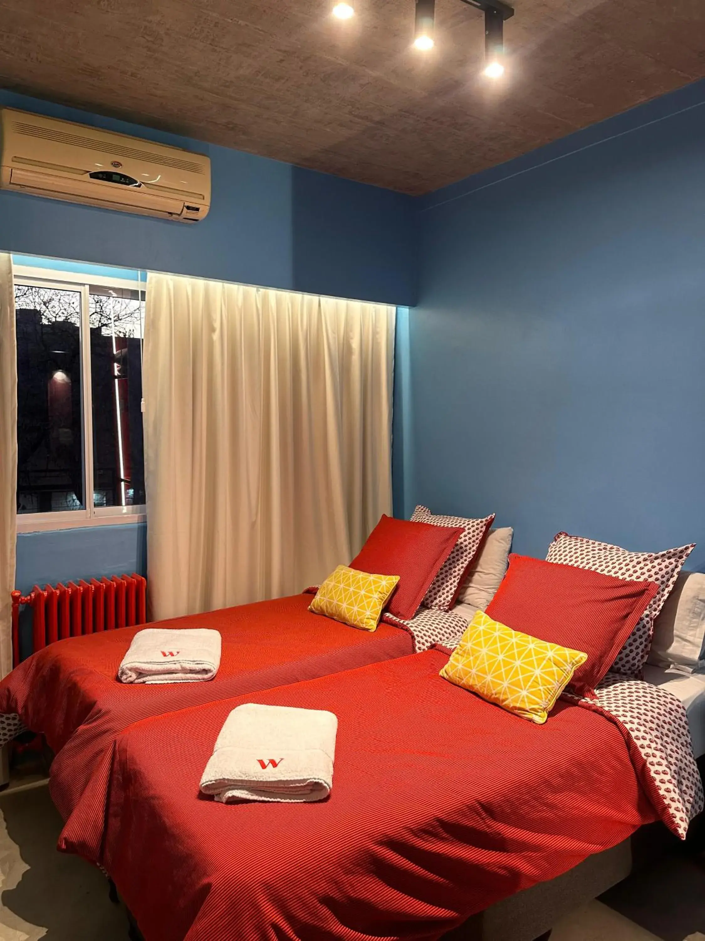 Bedroom, Bed in Hotel Windsor Mendoza Bedroom, Bed in Hotel Windsor Mendoza