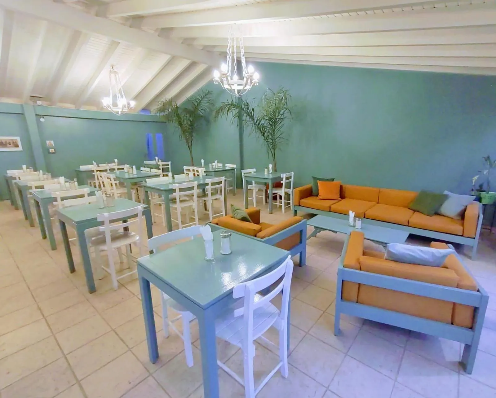 Dining area in Hotel Windsor Mendoza