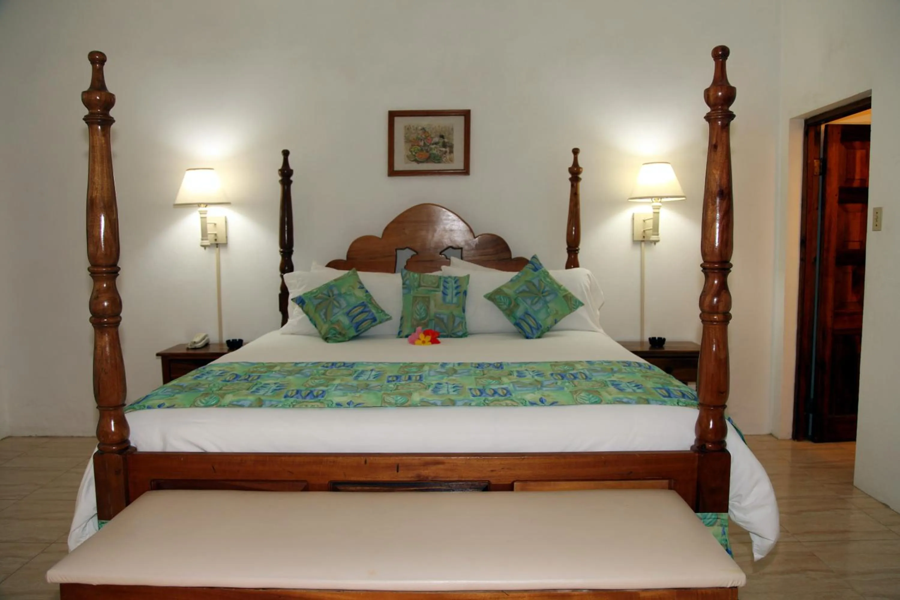 Bed in Negril Treehouse Resort