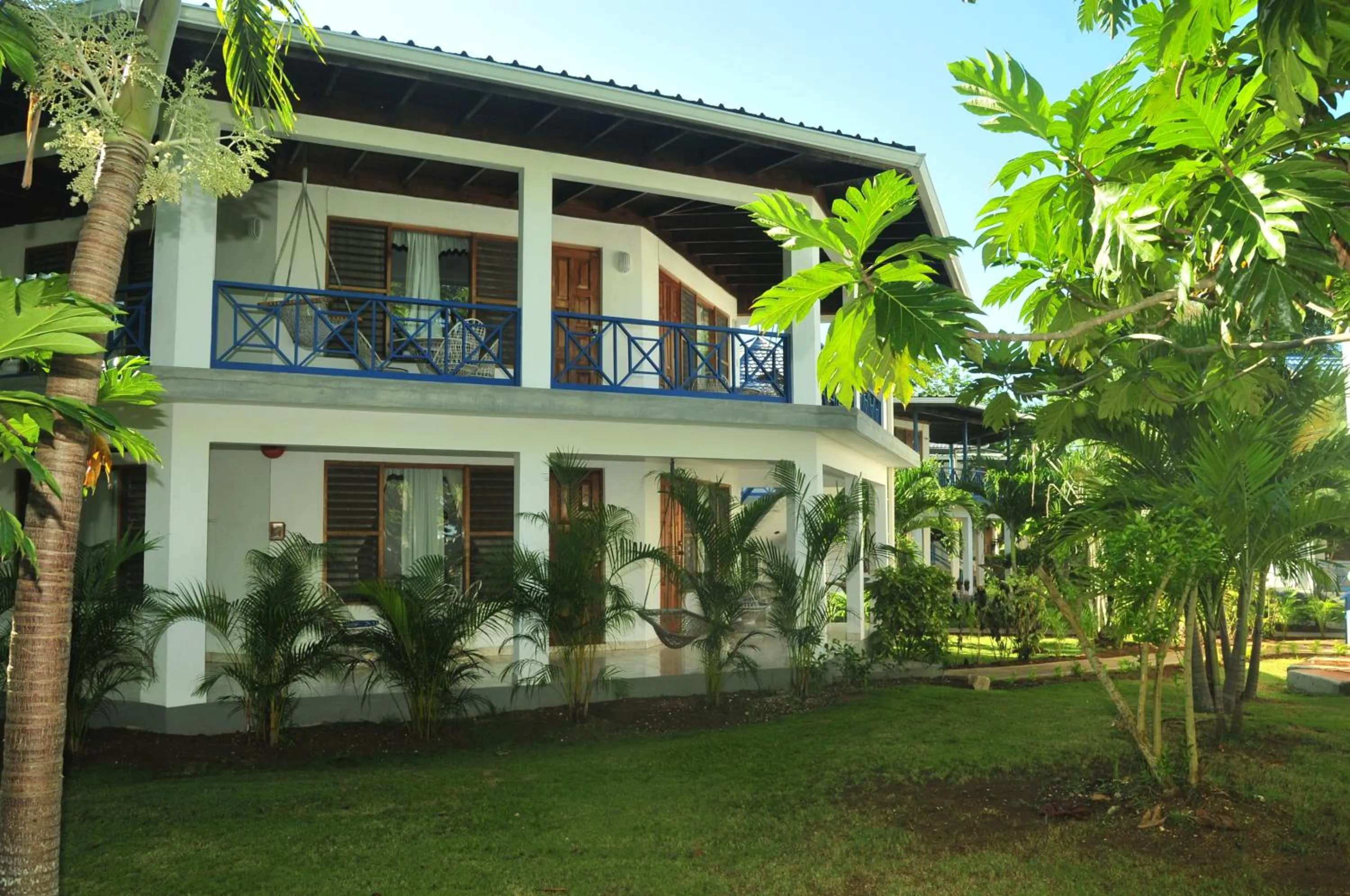Facade/entrance in Negril Treehouse Resort