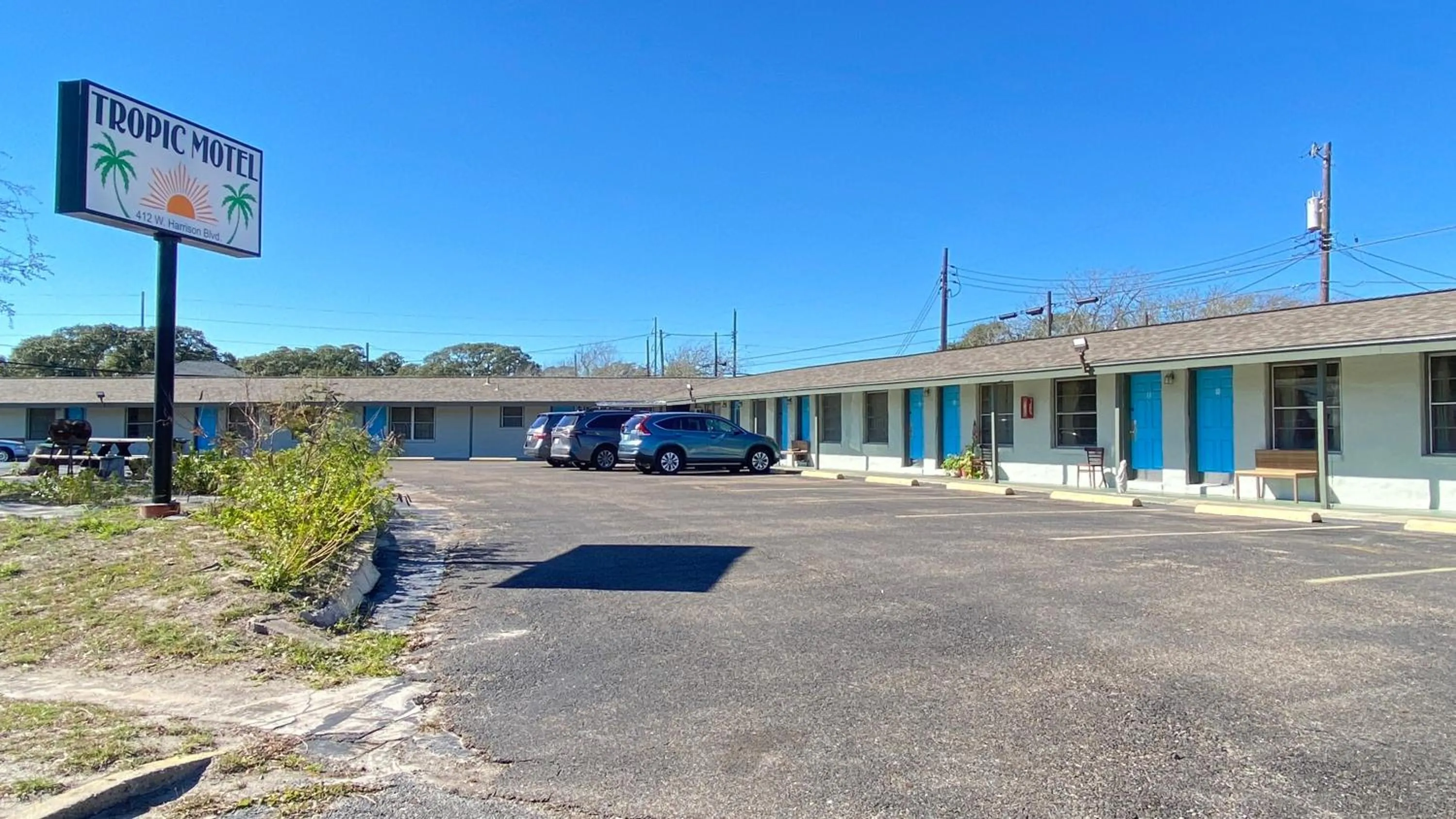 Tropic Motel