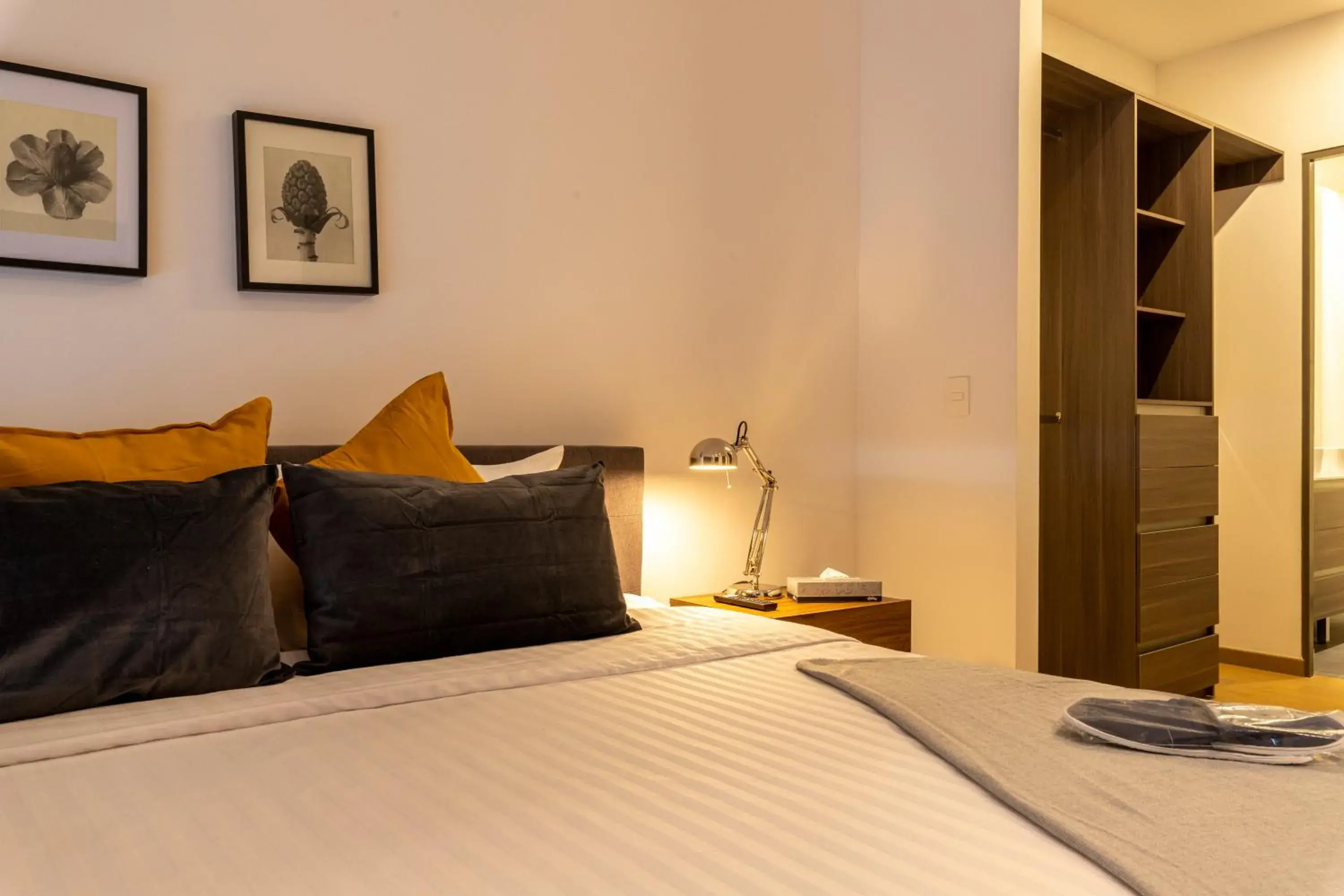 Bed in Nido at Neuchatel Polanco Bed in Nido at Neuchatel Polanco