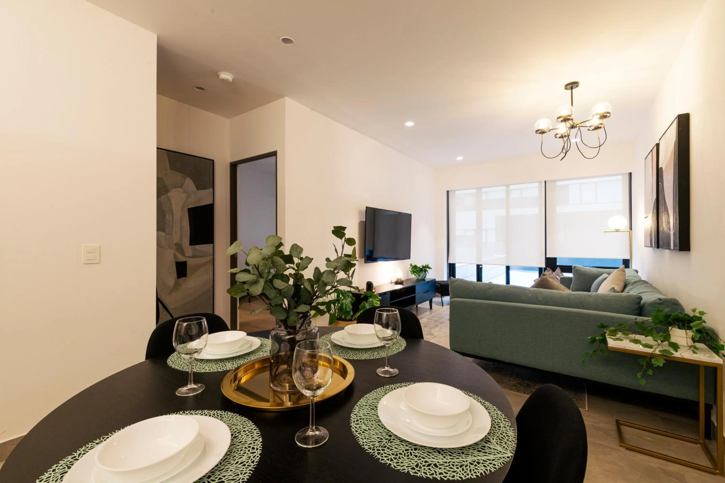 TV and multimedia in Nido at Neuchatel Polanco